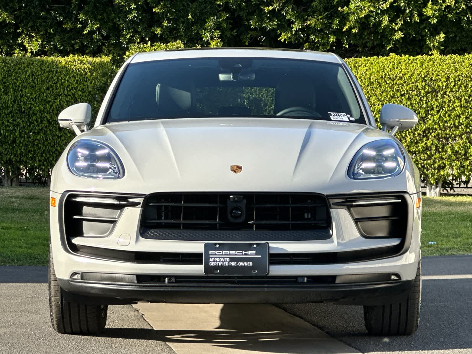 Thumbnail: 2025 Porsche Macan - 11