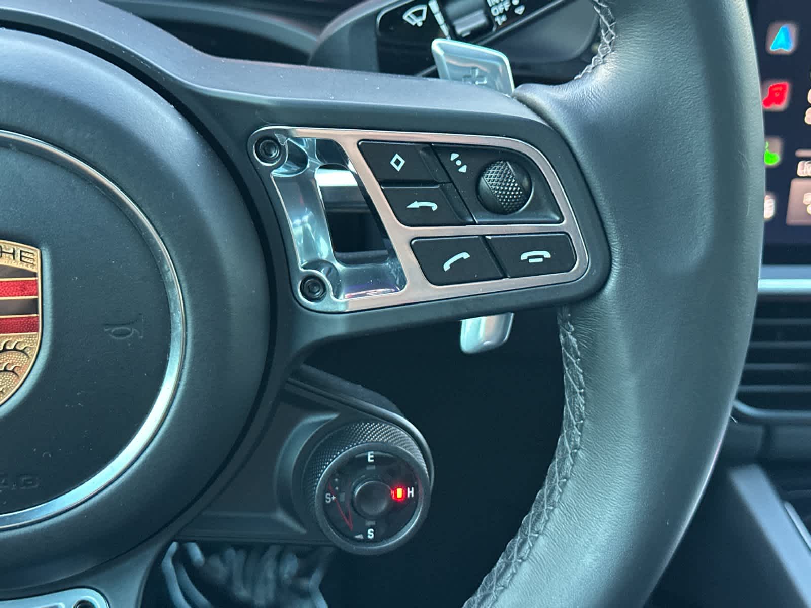 Thumbnail: 2023 Porsche Cayenne - 28