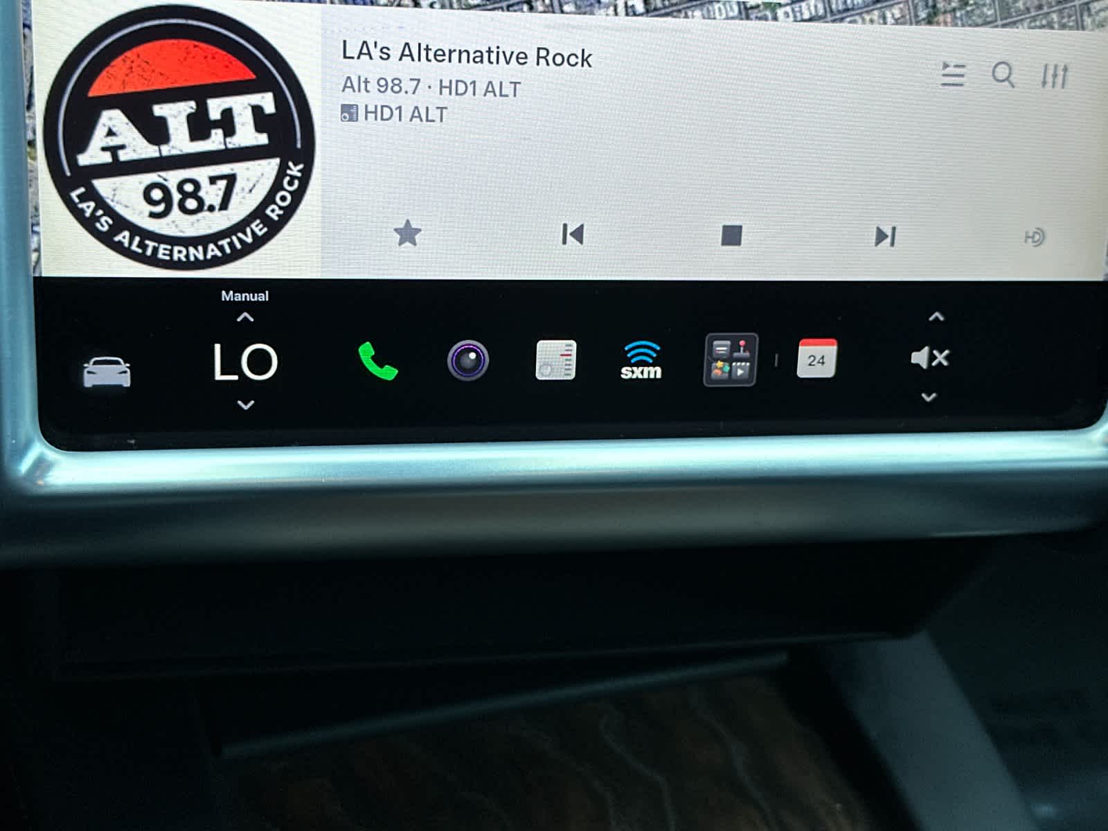 Thumbnail: 2018 Tesla Model S - 22
