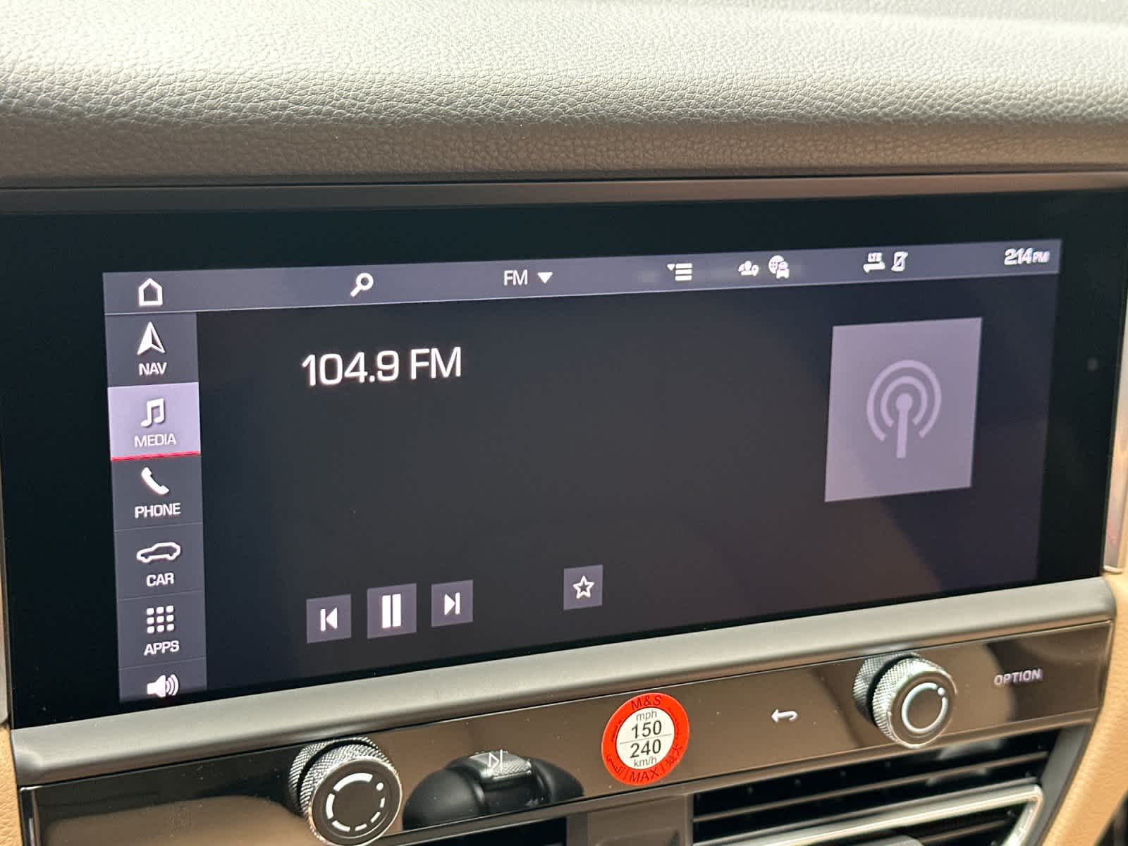 Thumbnail: 2026 Porsche Macan - 21