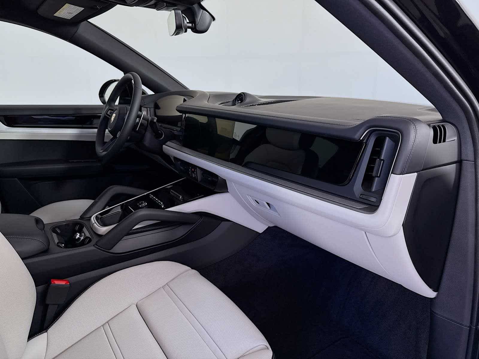 Thumbnail: 2026 Porsche Cayenne - 21