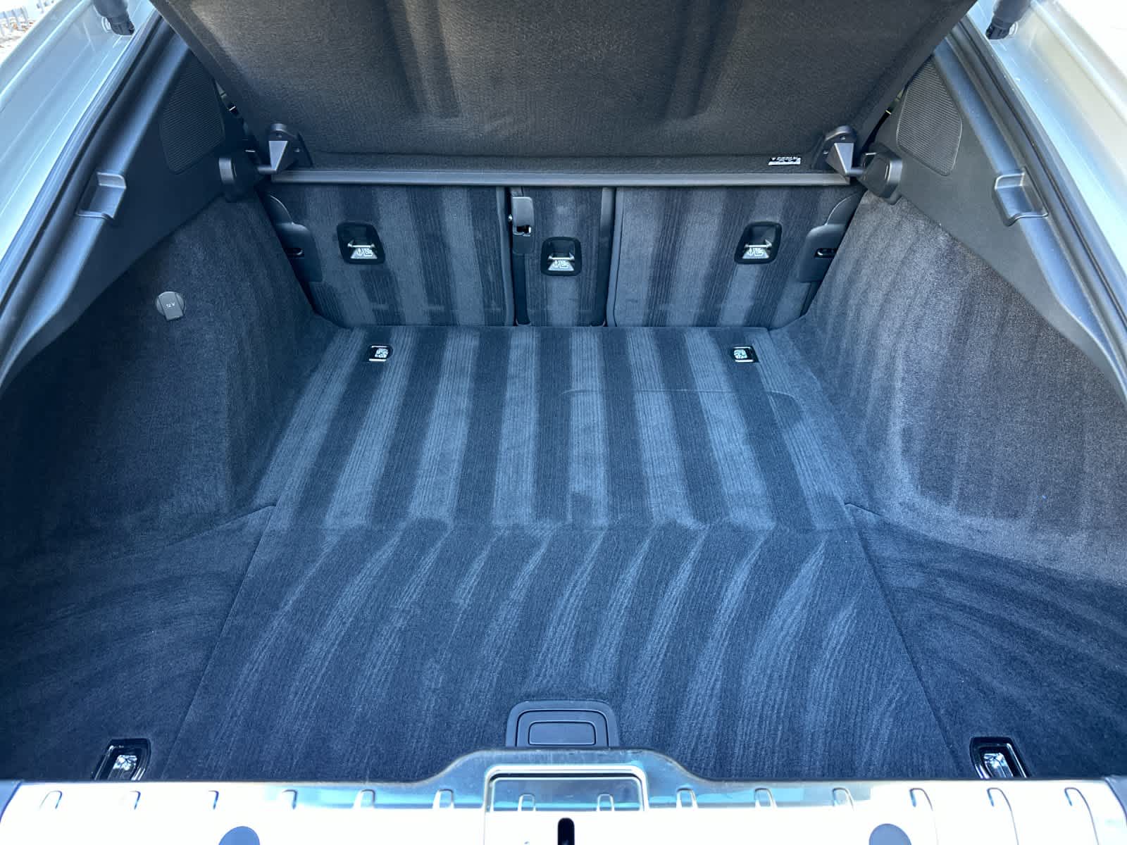 Thumbnail: 2021 Porsche Panamera - 16