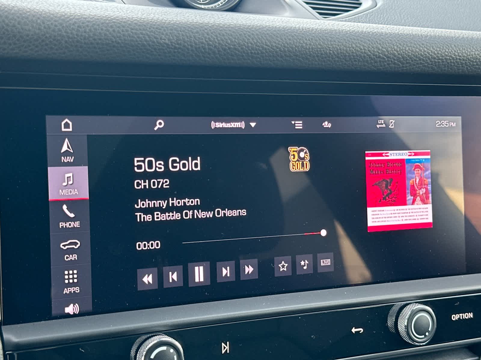 Thumbnail: 2025 Porsche Macan - 20