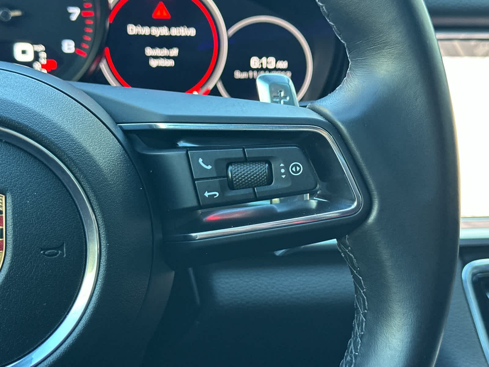 Thumbnail: 2021 Porsche Panamera - 27