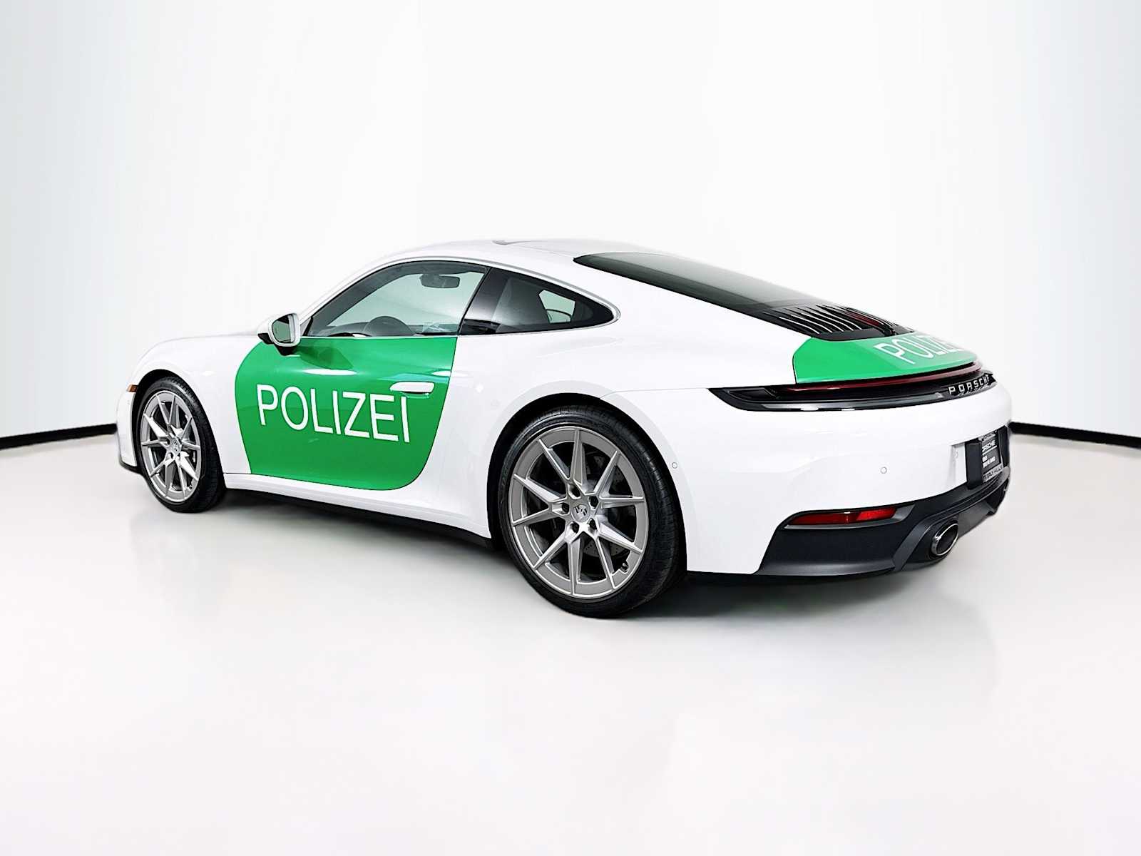 Thumbnail: 2025 Porsche 911 - 3