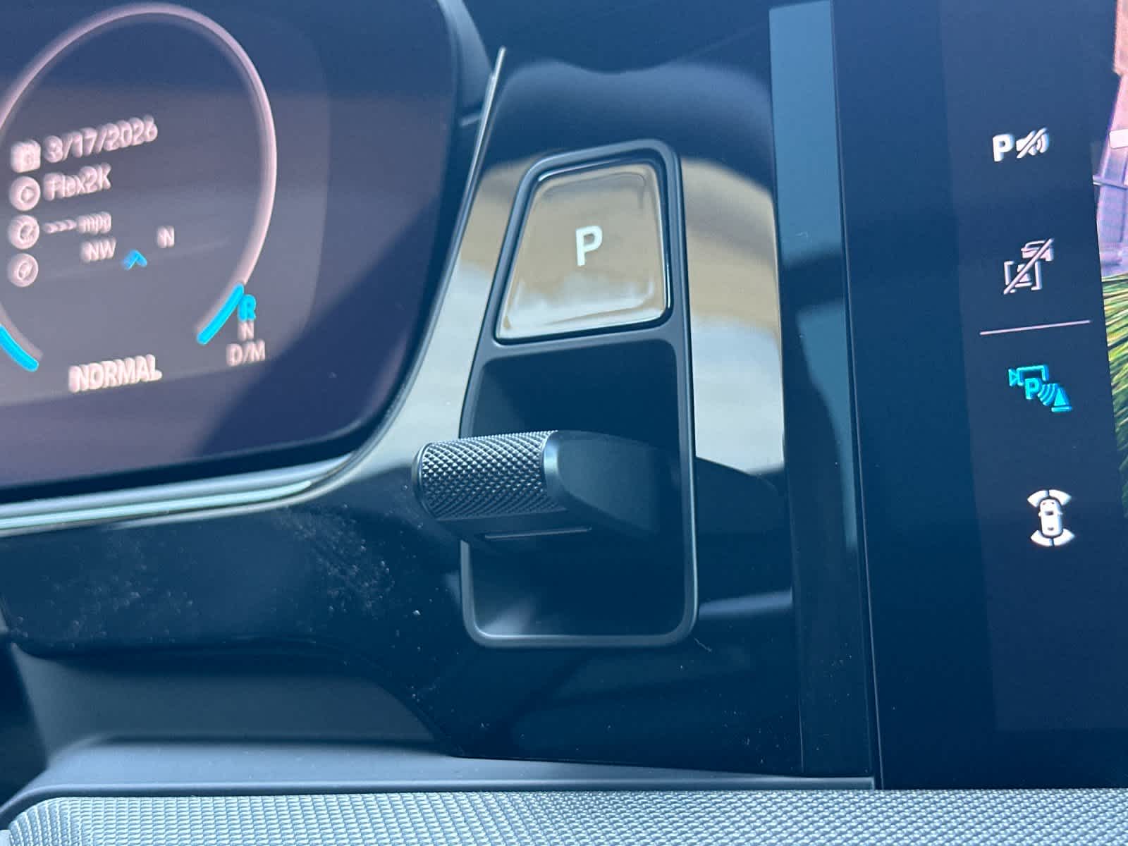 Thumbnail: 2026 Porsche Cayenne - 24