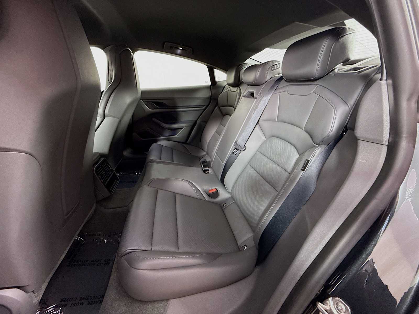 Thumbnail: 2021 Porsche Taycan - 17