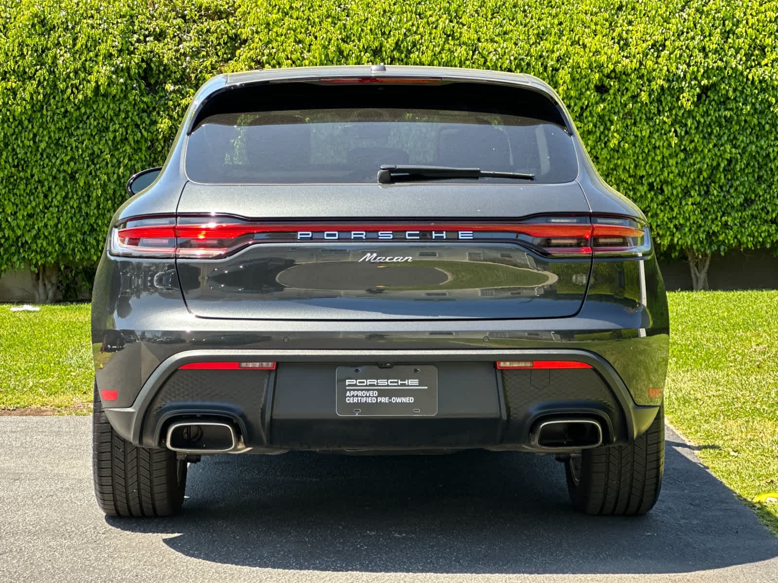 Thumbnail: 2025 Porsche Macan - 7