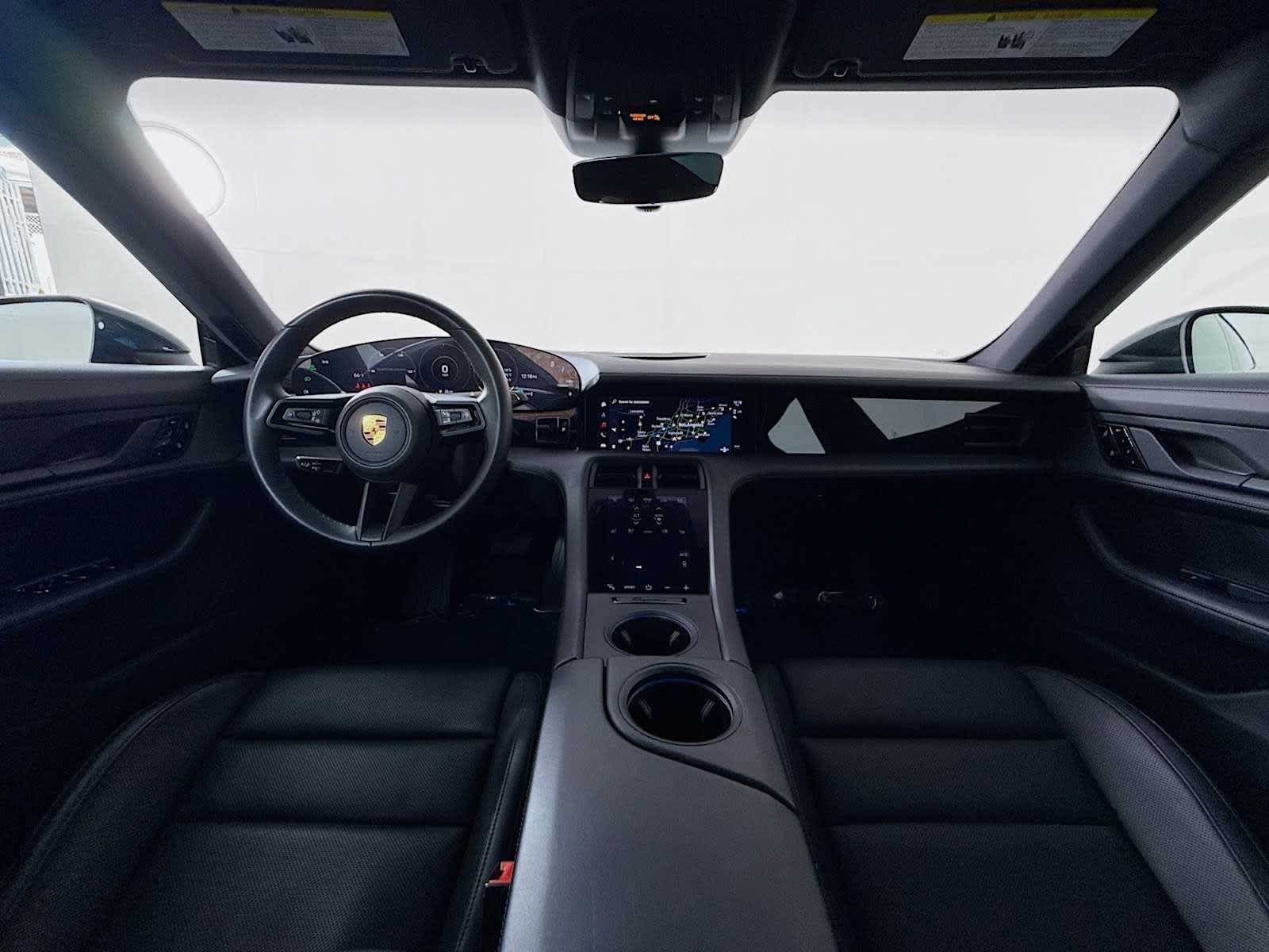 Thumbnail: 2020 Porsche Taycan - 26