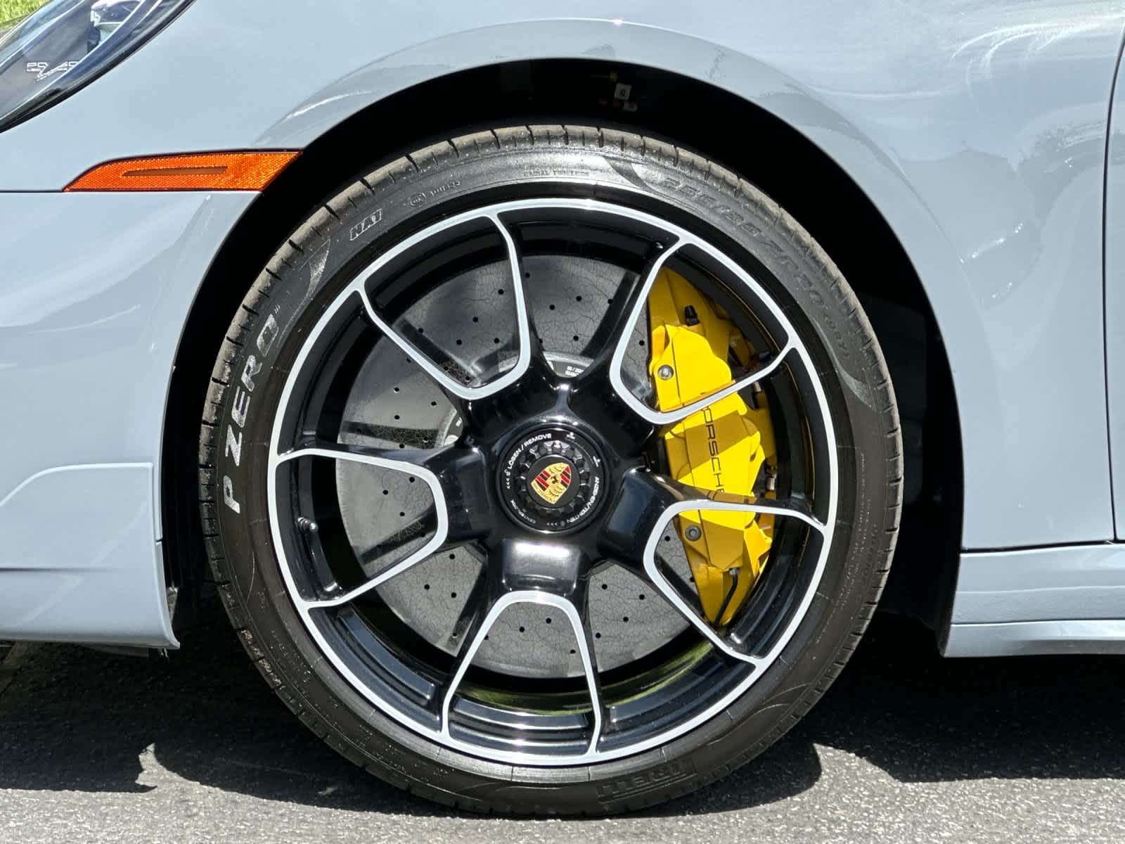 Thumbnail: 2024 Porsche 911 - 27