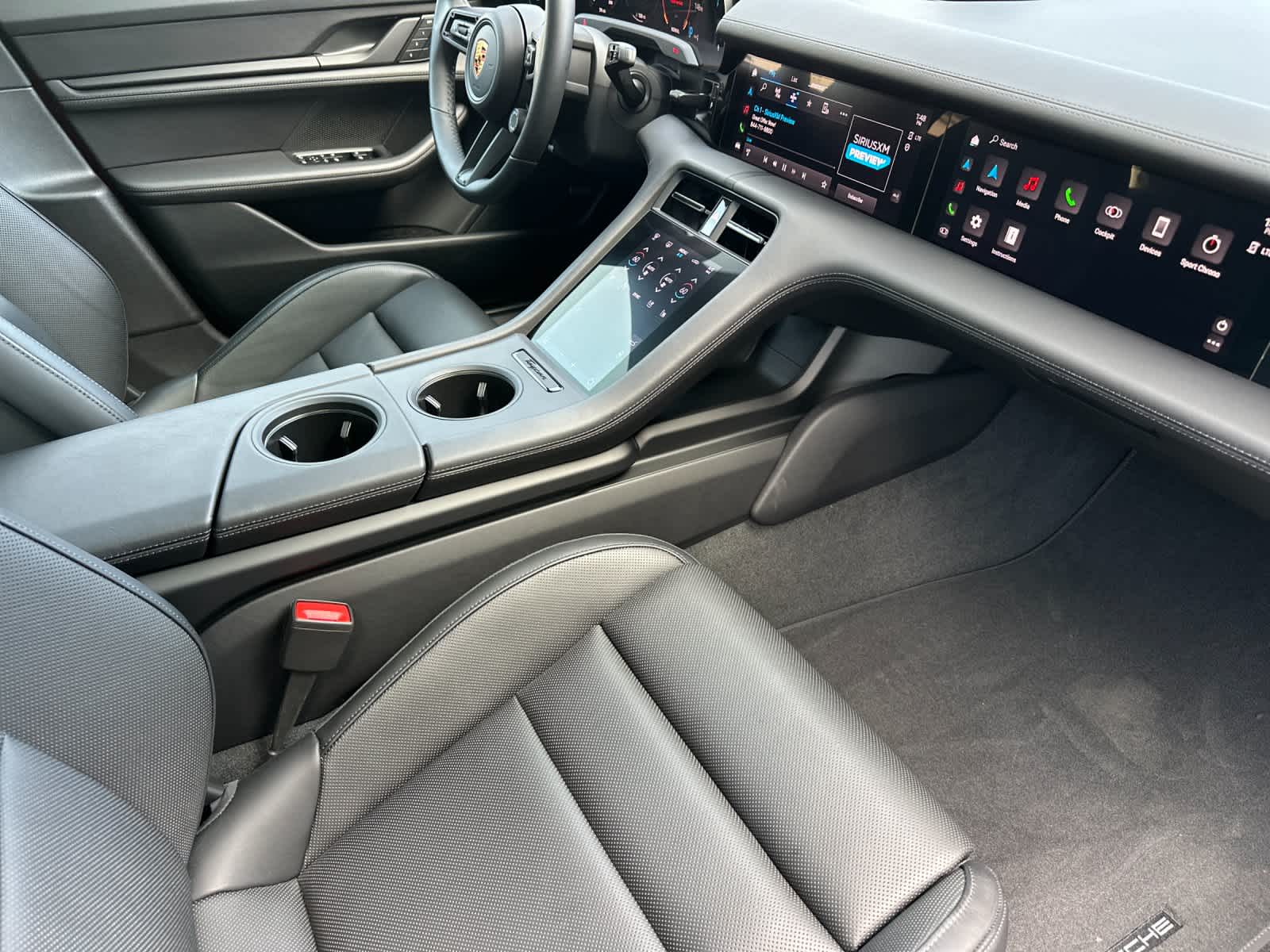 Thumbnail: 2024 Porsche Taycan - 16