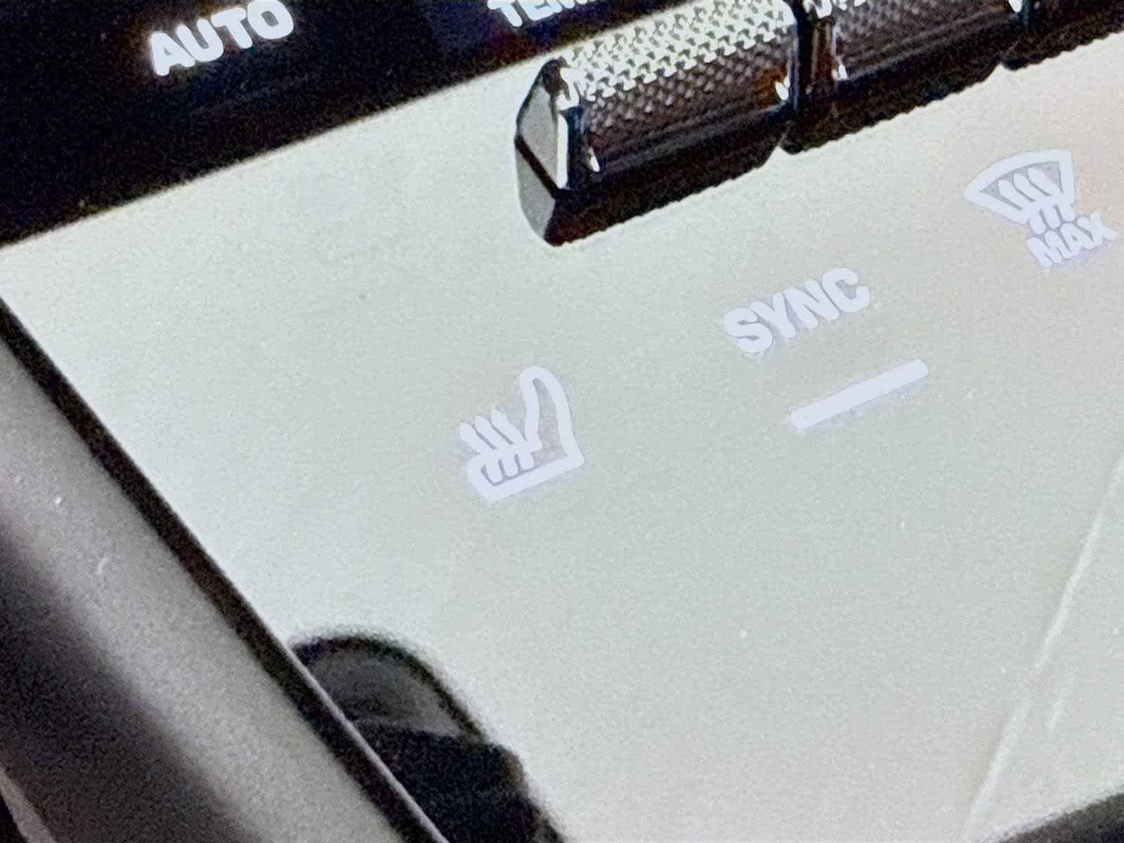 Thumbnail: 2026 Porsche Cayenne - 16