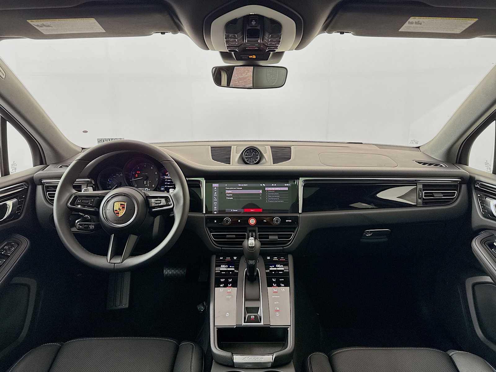 Thumbnail: 2026 Porsche Macan - 27