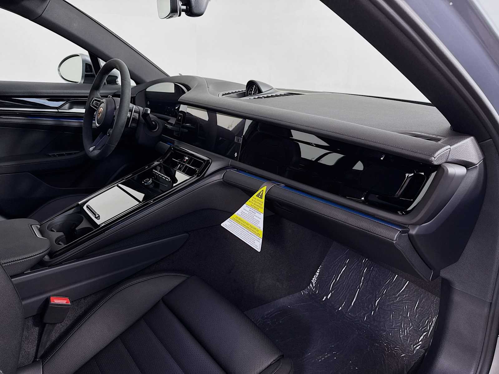 Thumbnail: 2026 Porsche Panamera - 22