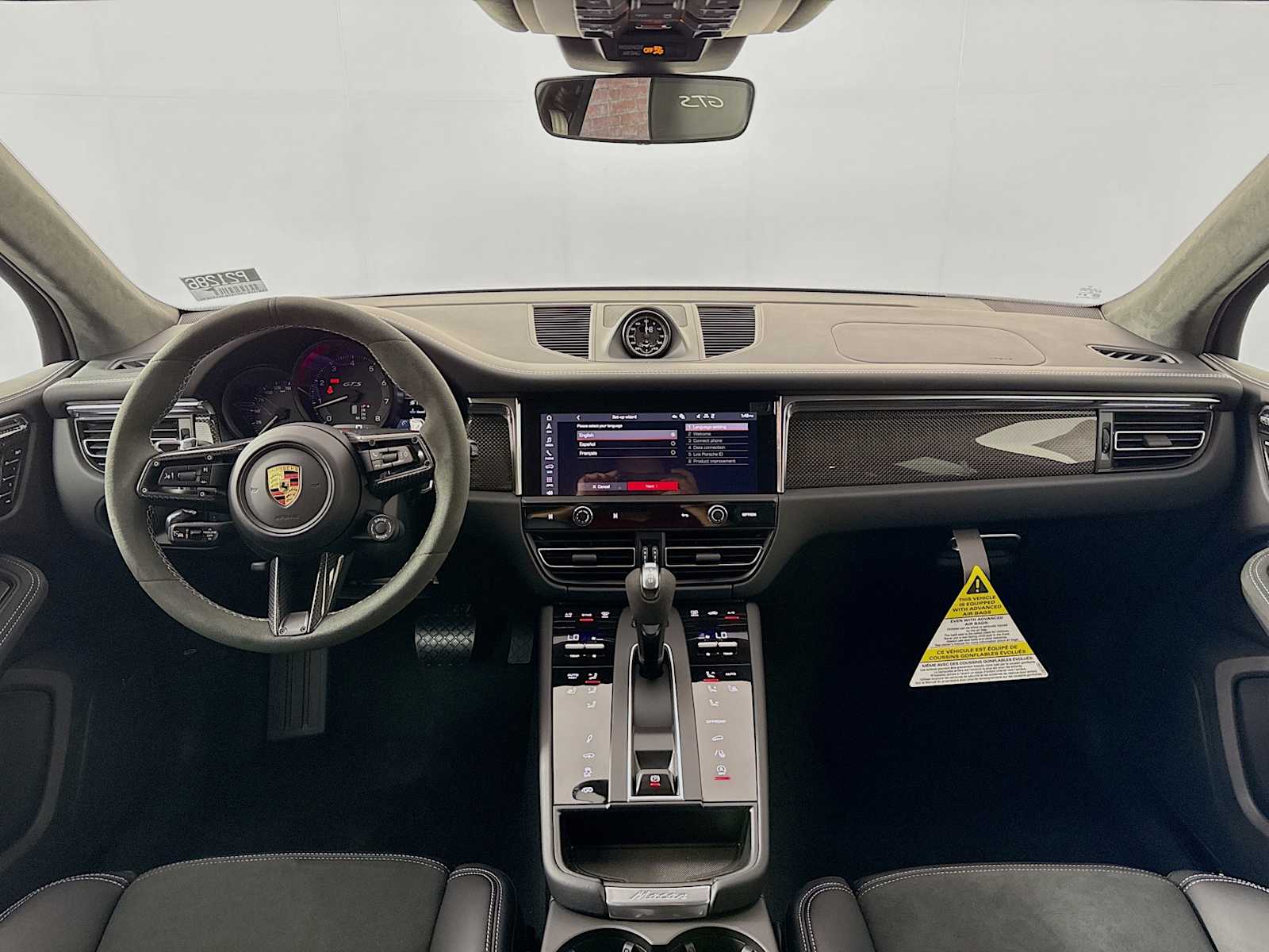 Thumbnail: 2025 Porsche Macan - 27