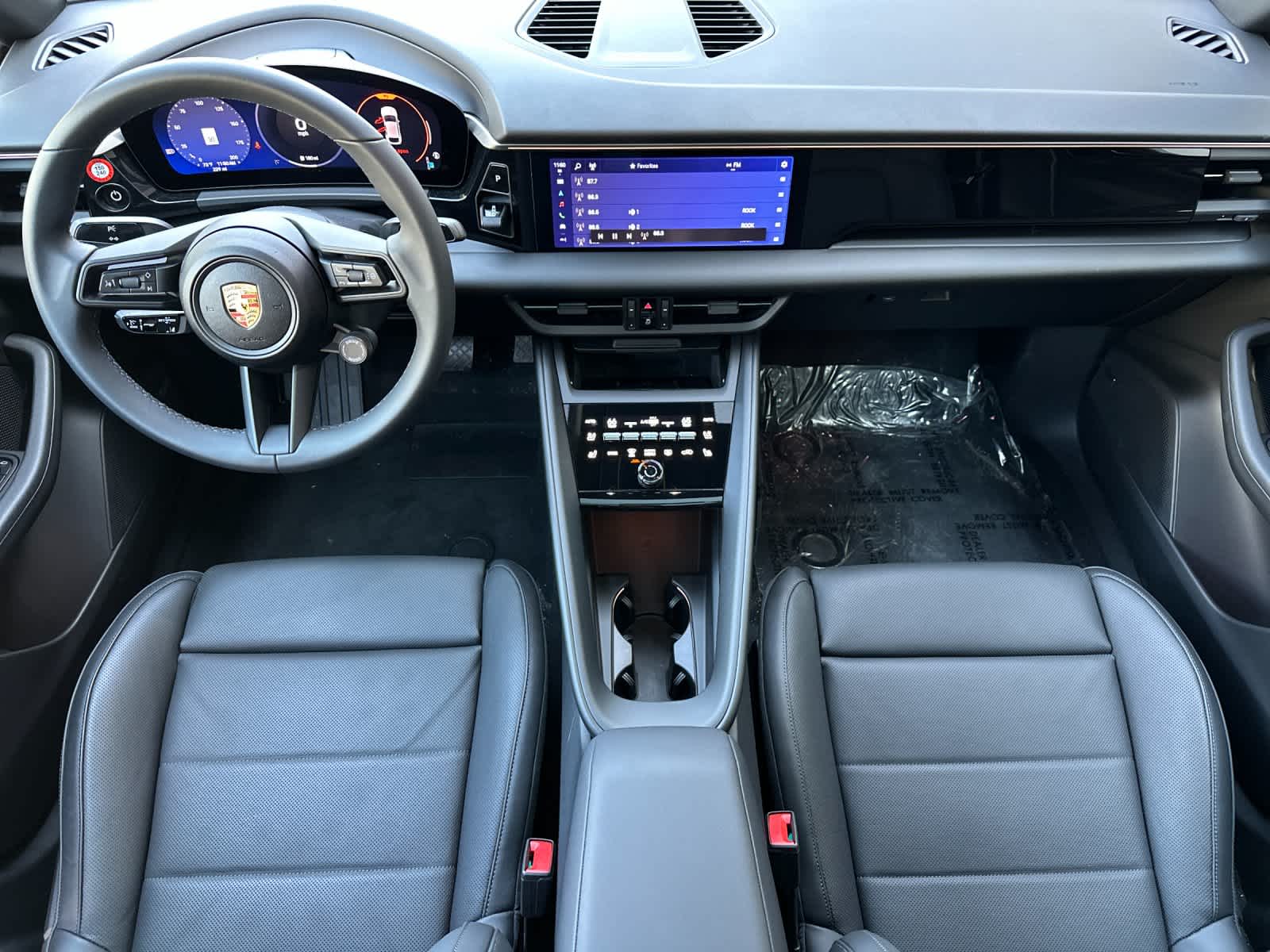 Thumbnail: 2025 Porsche Macan - 6