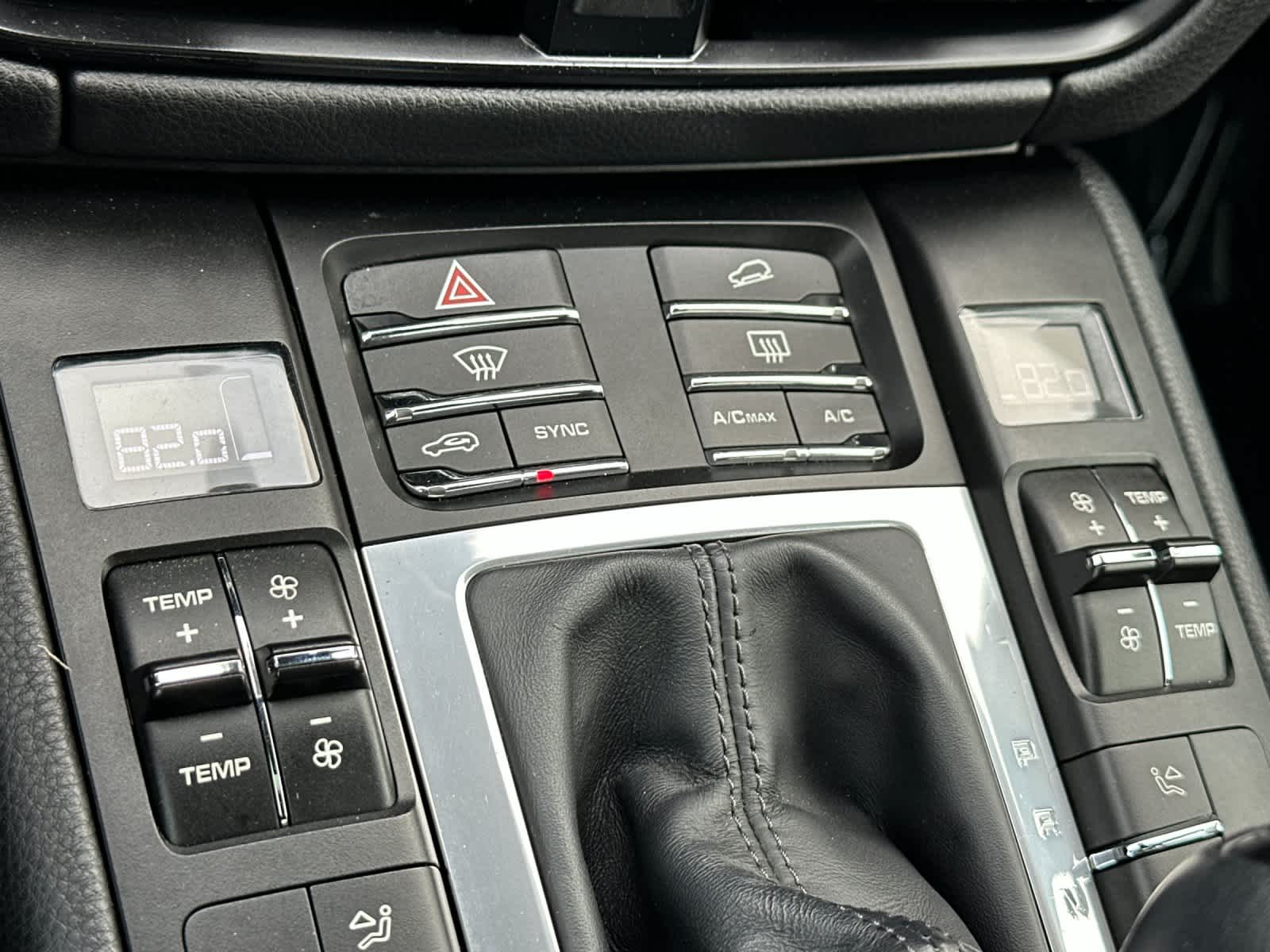 Thumbnail: 2019 Porsche Macan - 24