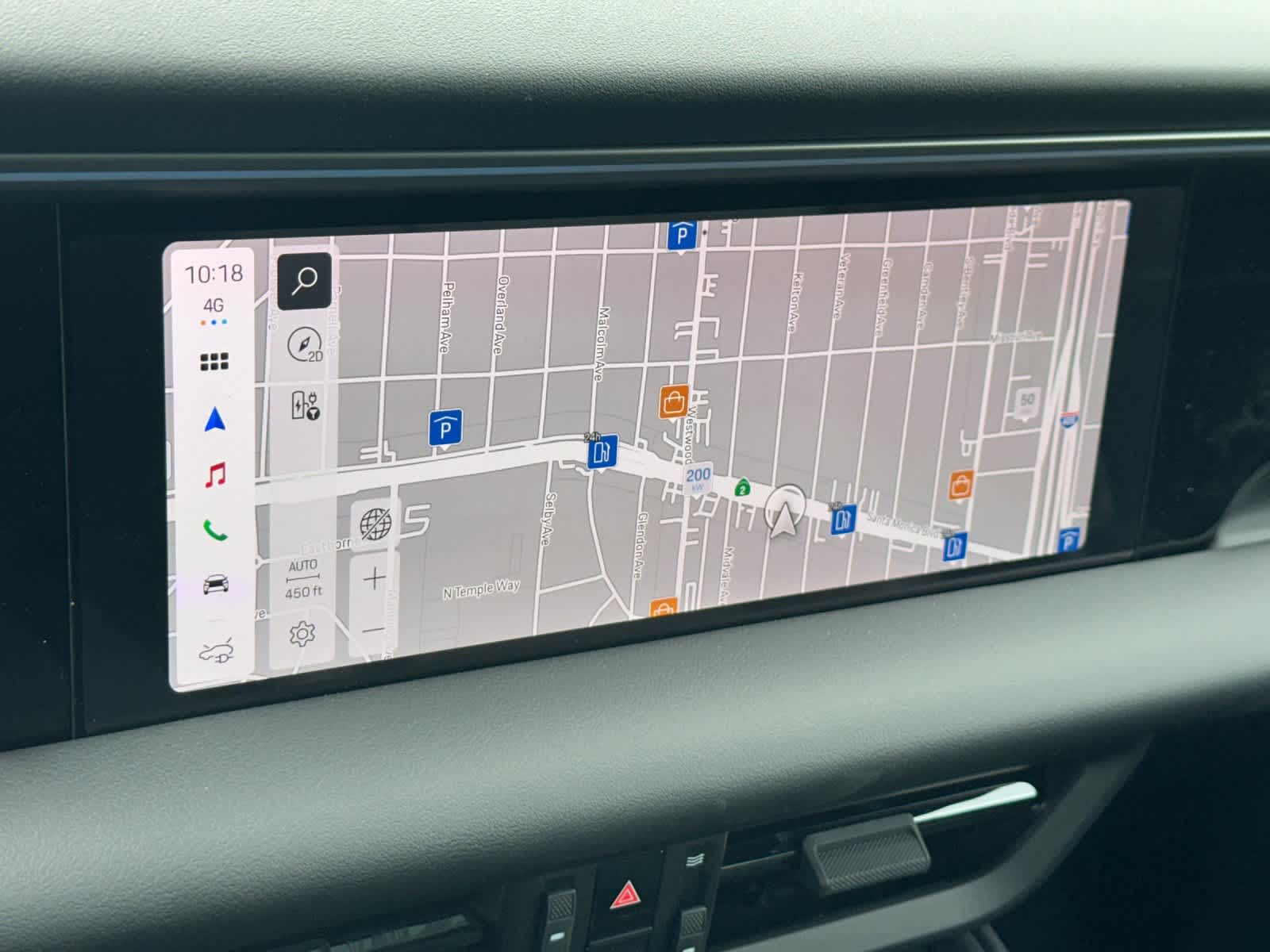 Thumbnail: 2026 Porsche Macan - 21