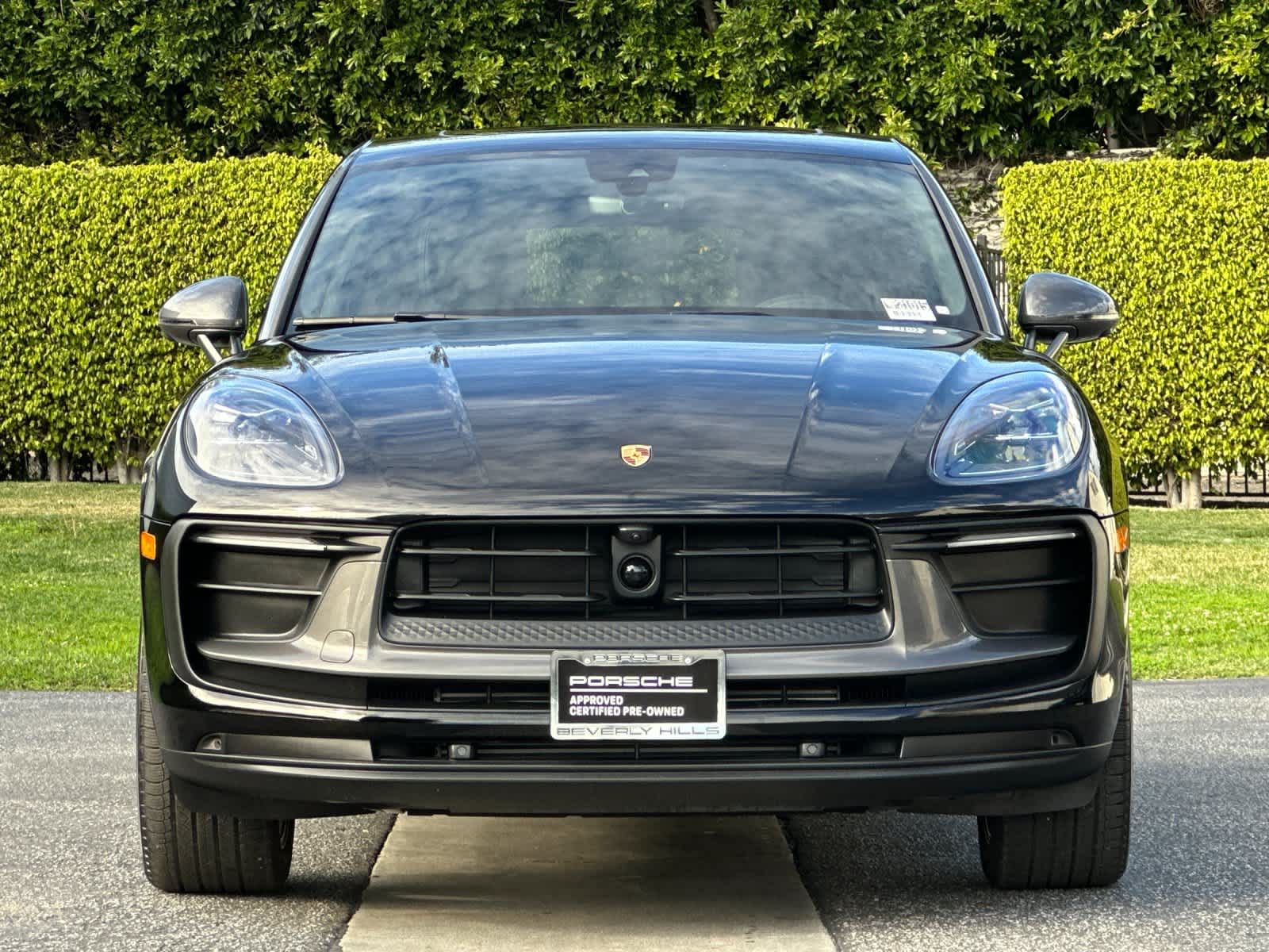 Thumbnail: 2025 Porsche Macan - 11