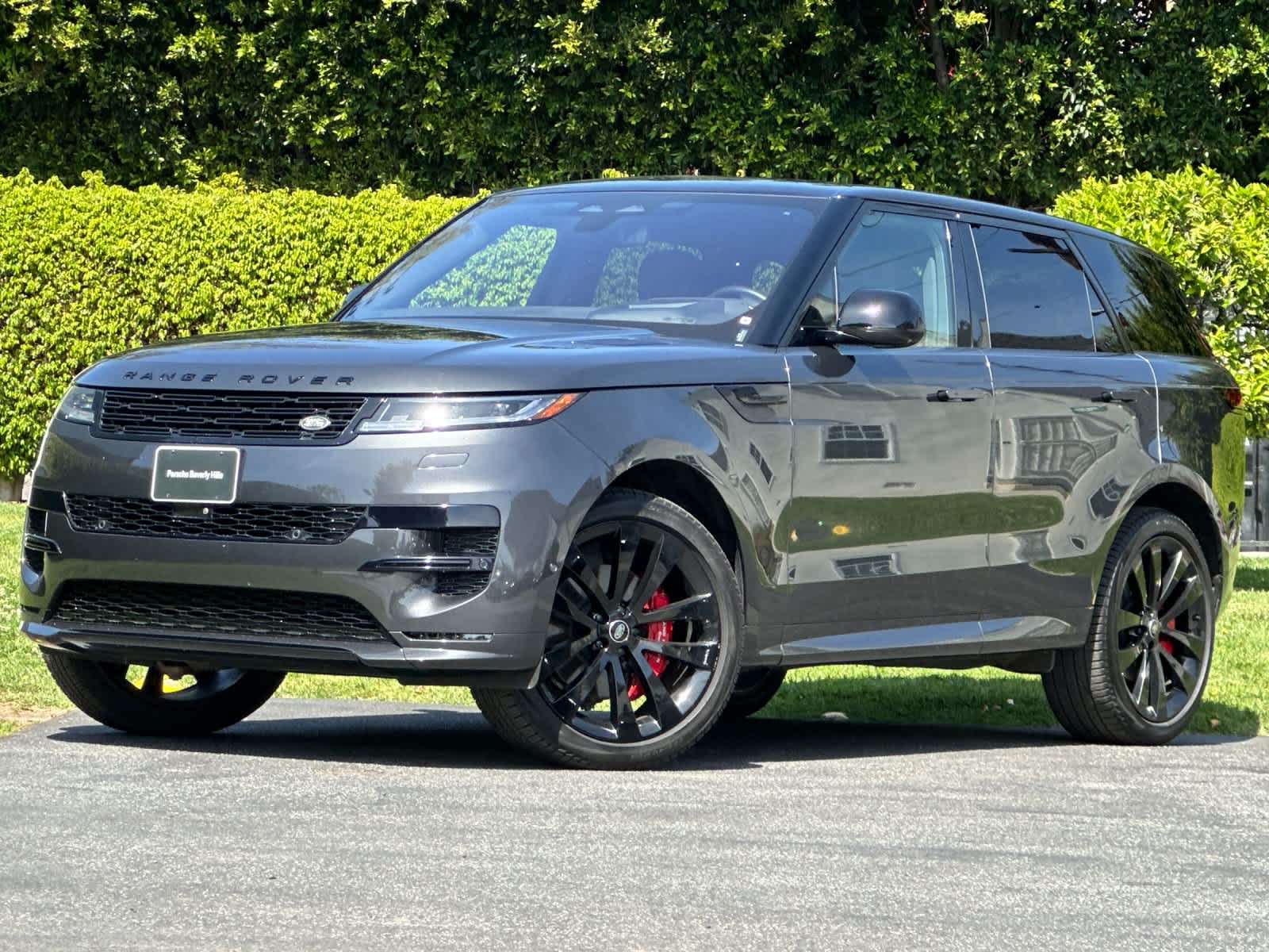Thumbnail: 2023 Land Rover Range Rover Sport - 1