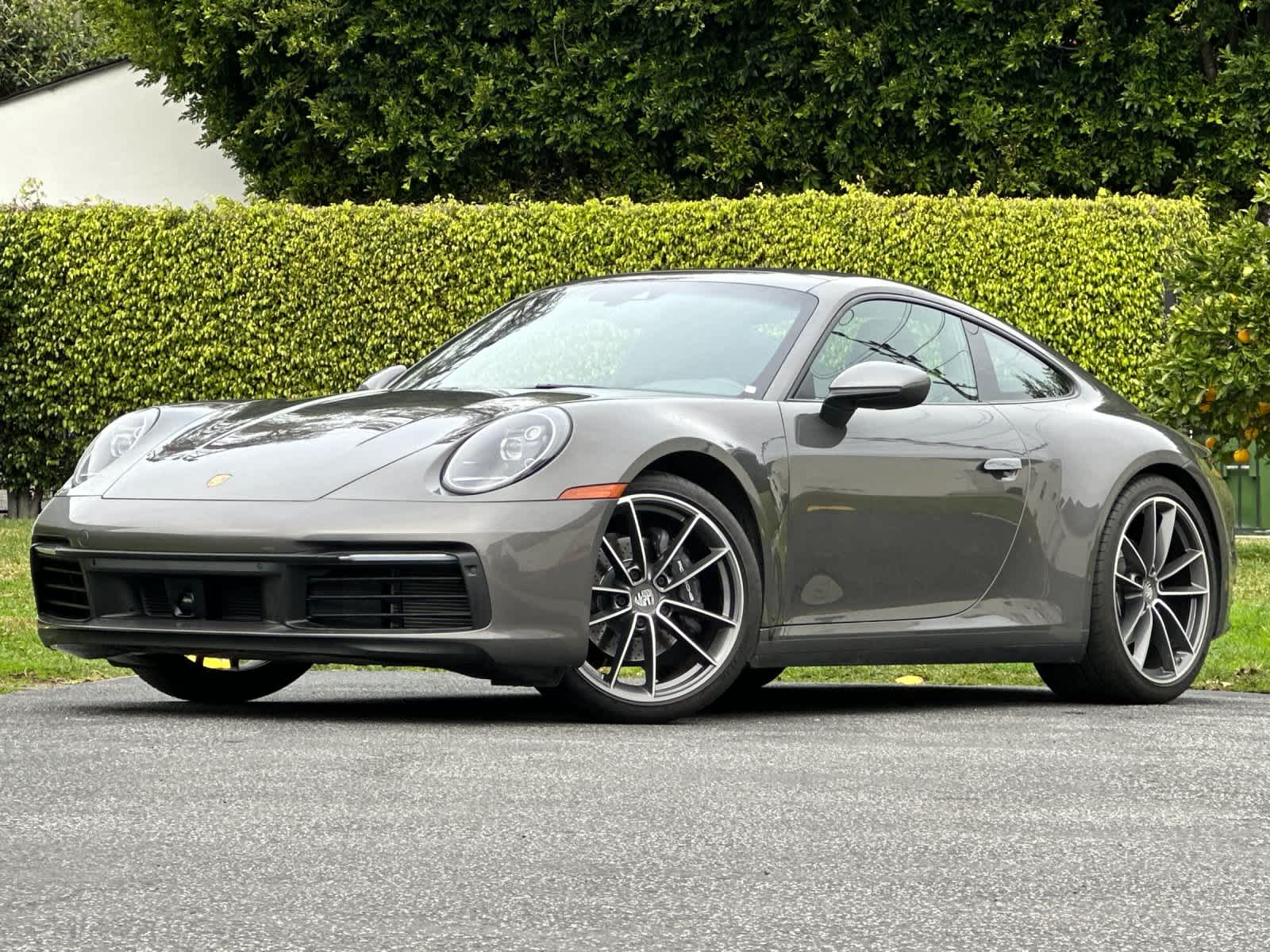 Thumbnail: 2020 Porsche 911 - 1
