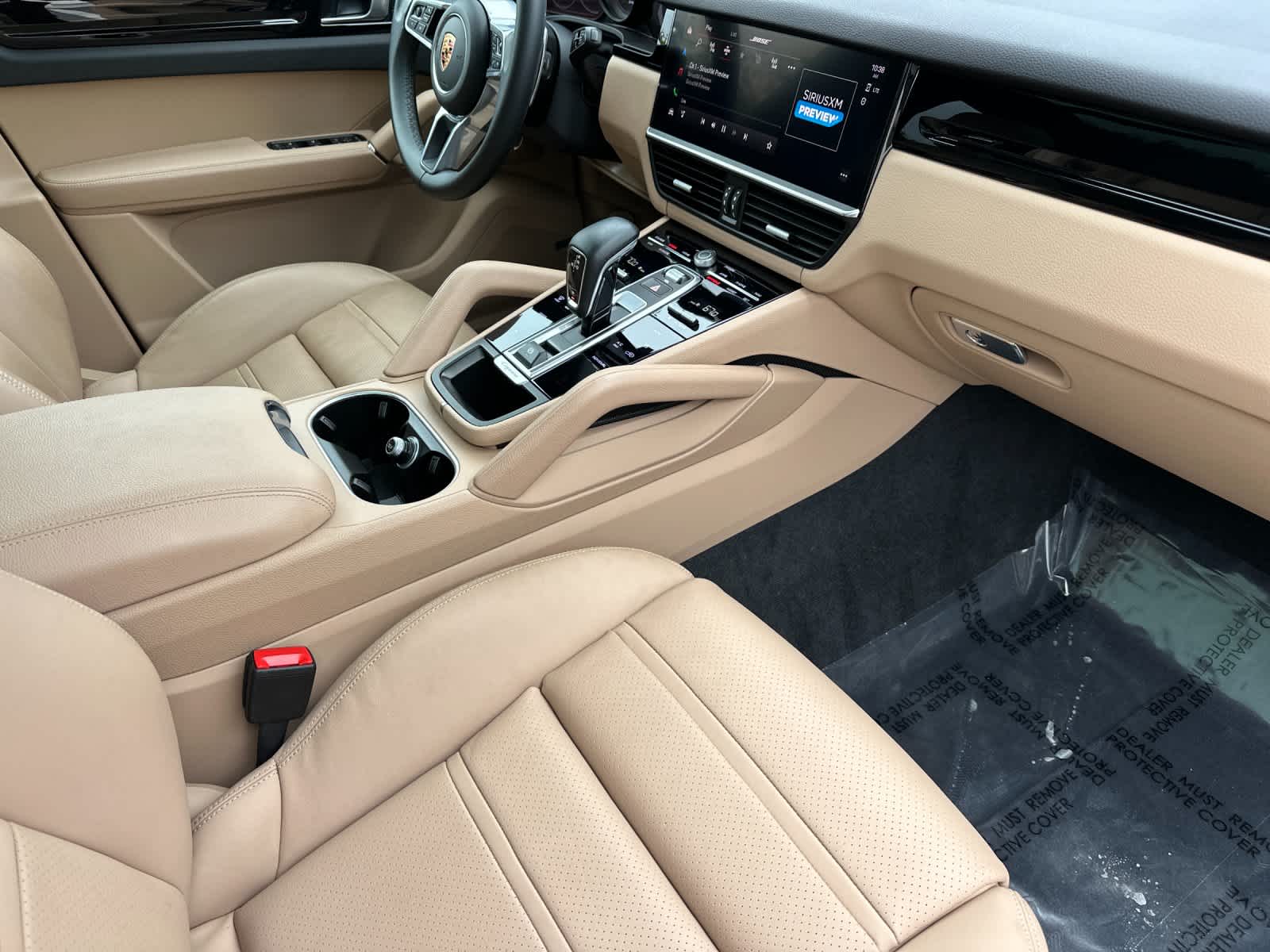 Thumbnail: 2023 Porsche Cayenne - 17