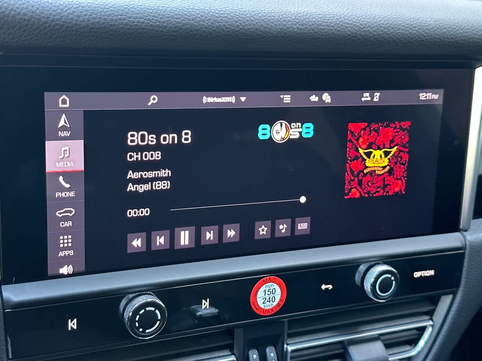 Thumbnail: 2025 Porsche Macan - 20