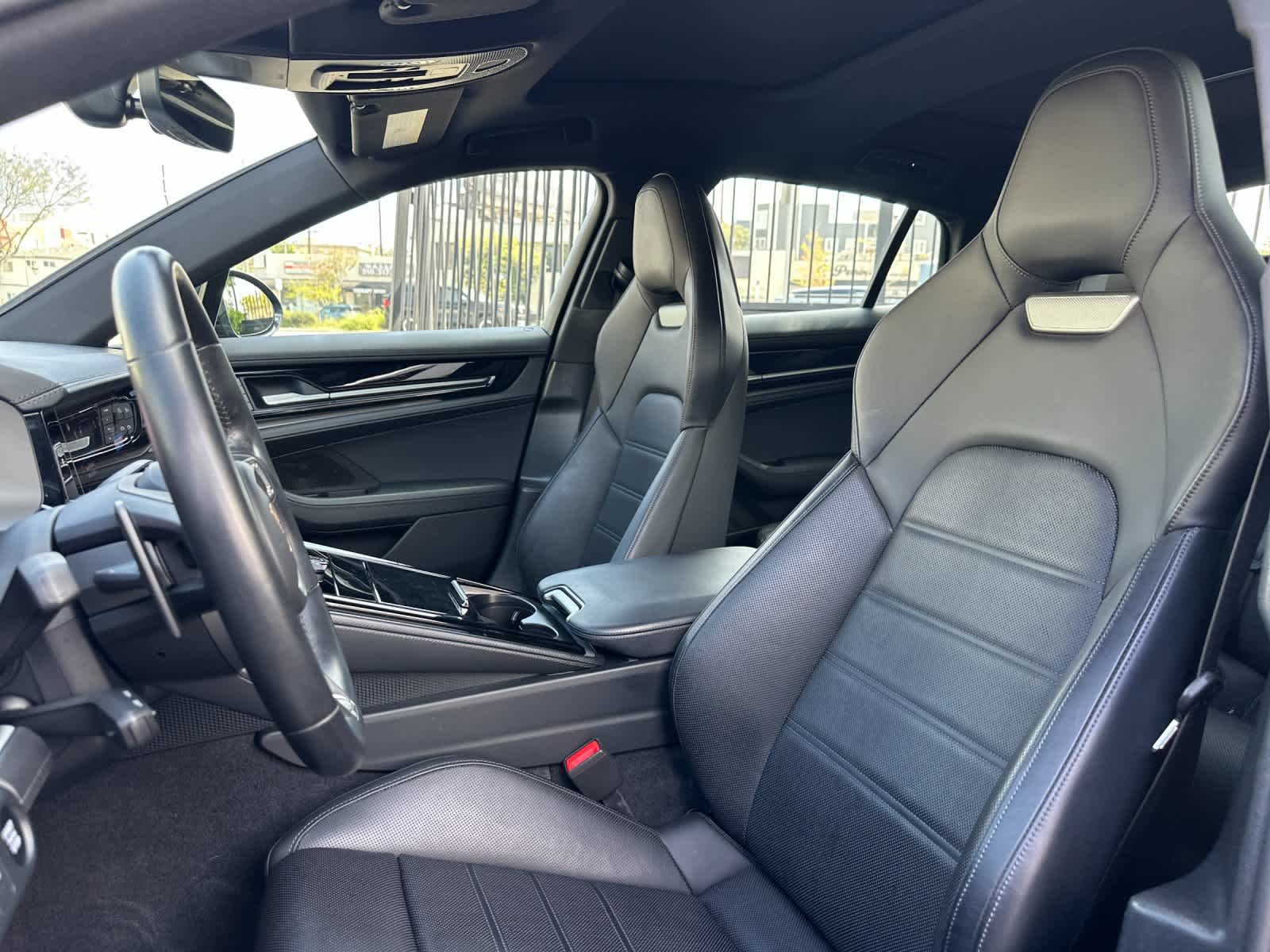 Thumbnail: 2024 Porsche Panamera - 5