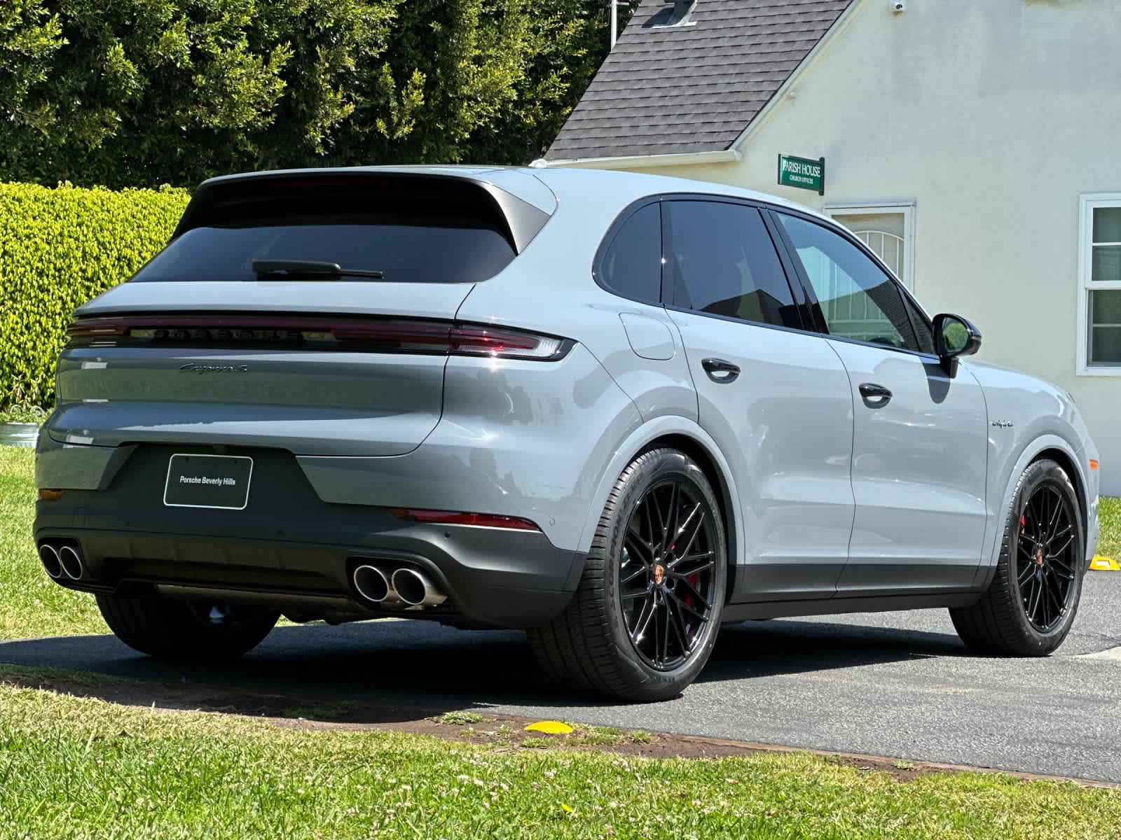 Thumbnail: 2026 Porsche Cayenne - 8