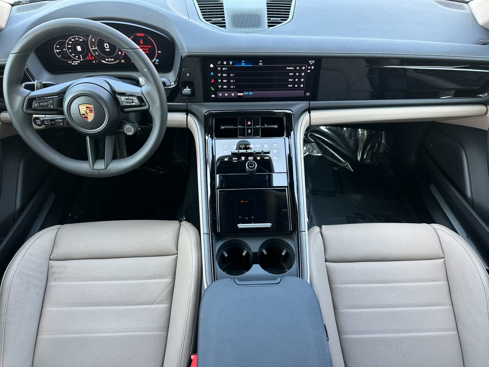 Thumbnail: 2026 Porsche Panamera - 6