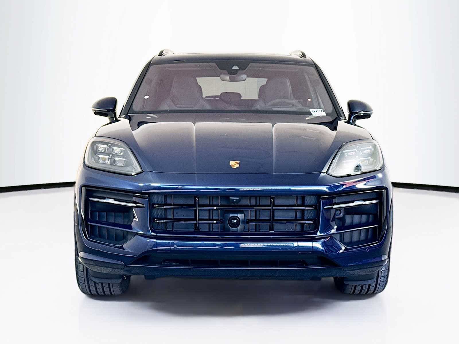 Thumbnail: 2026 Porsche Cayenne - 6