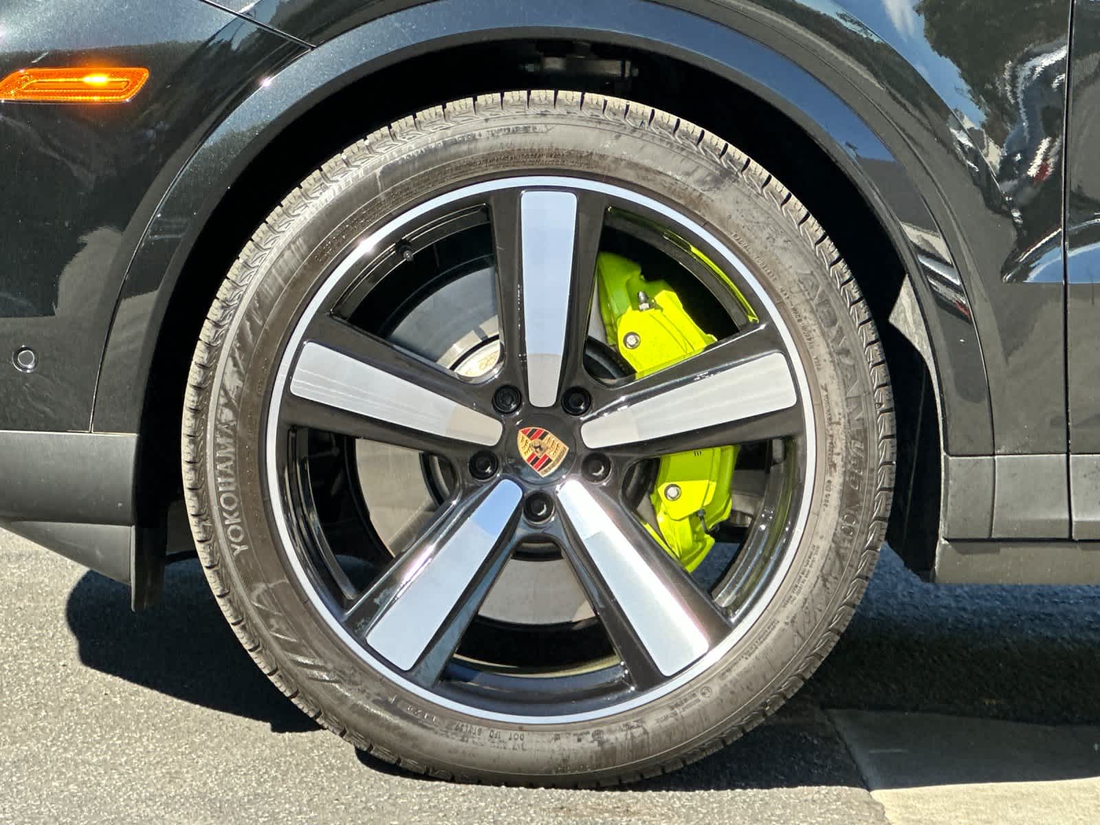 Thumbnail: 2025 Porsche Cayenne - 32