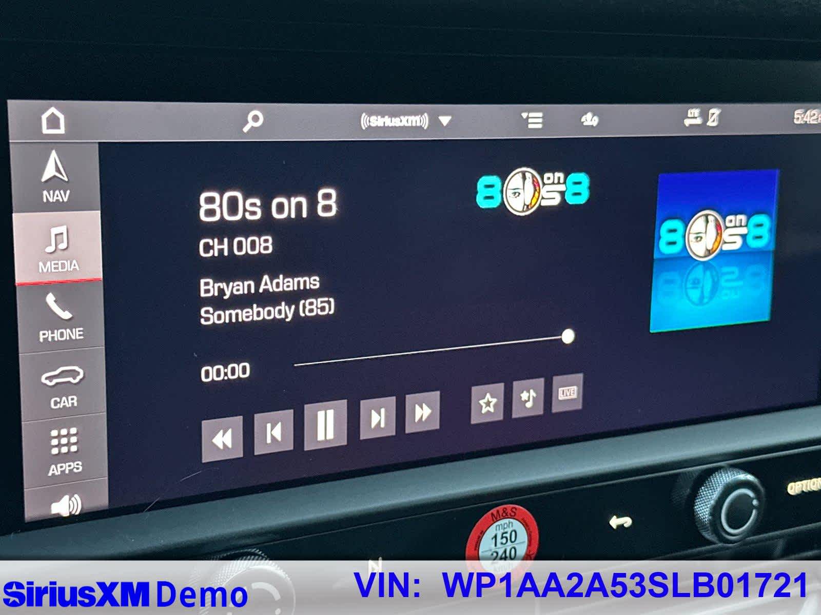 Thumbnail: 2025 Porsche Macan - 33