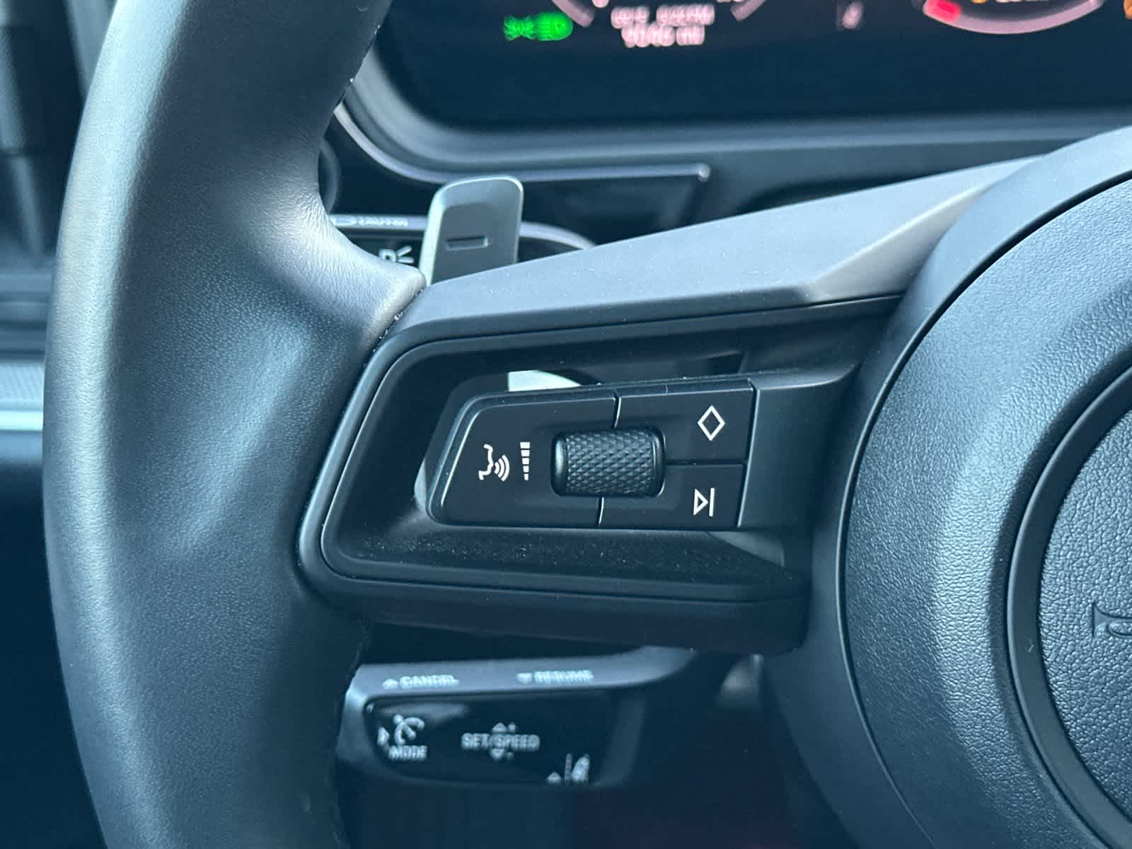 Thumbnail: 2025 Porsche Cayenne - 27