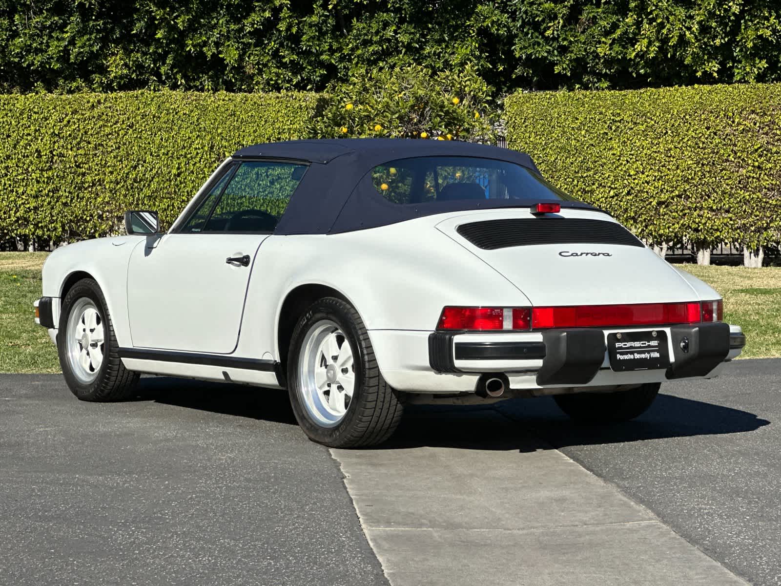 Thumbnail: 1988 Porsche 911 - 3