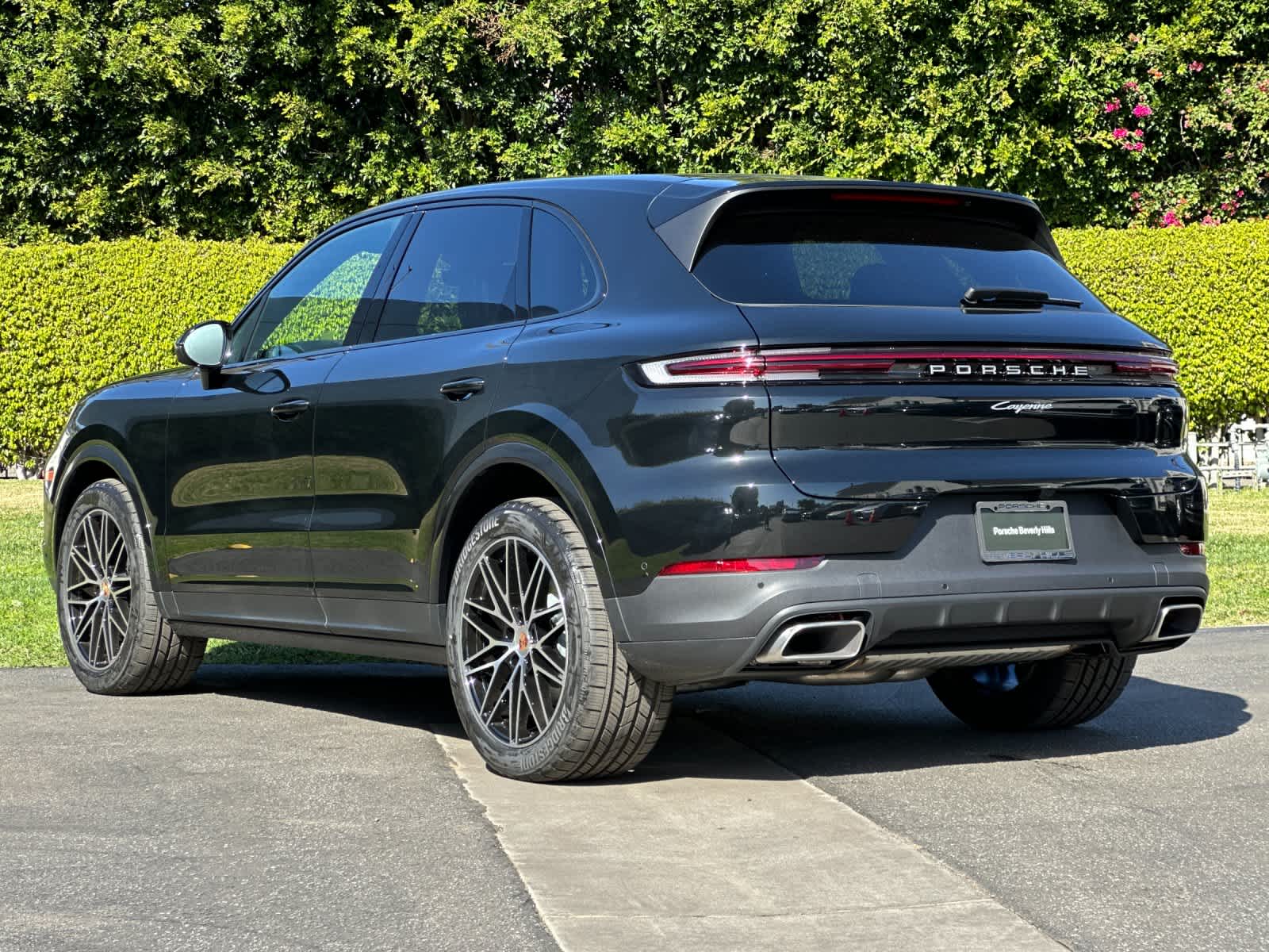 Thumbnail: 2026 Porsche Cayenne - 3