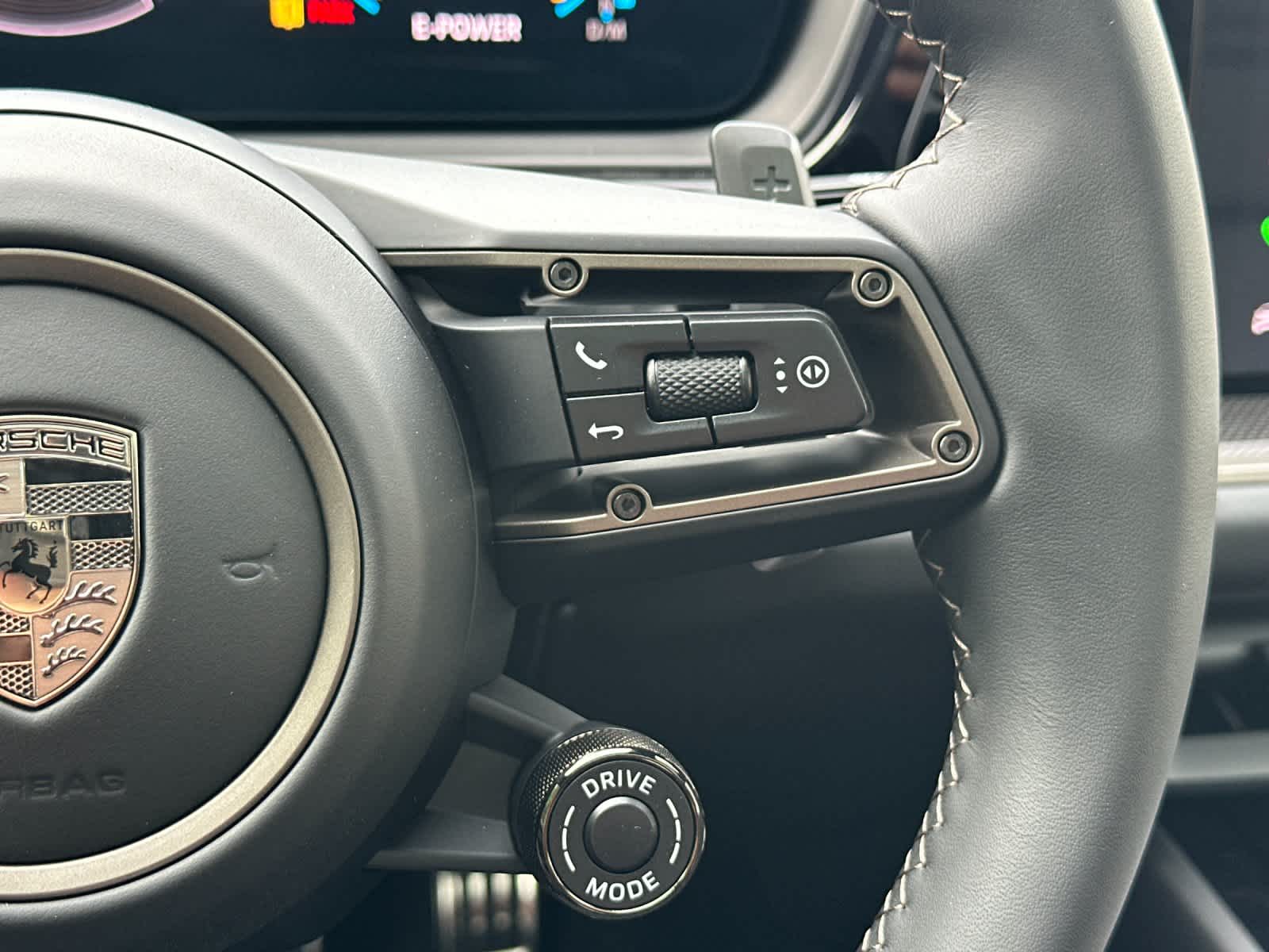 Thumbnail: 2026 Porsche Cayenne - 29
