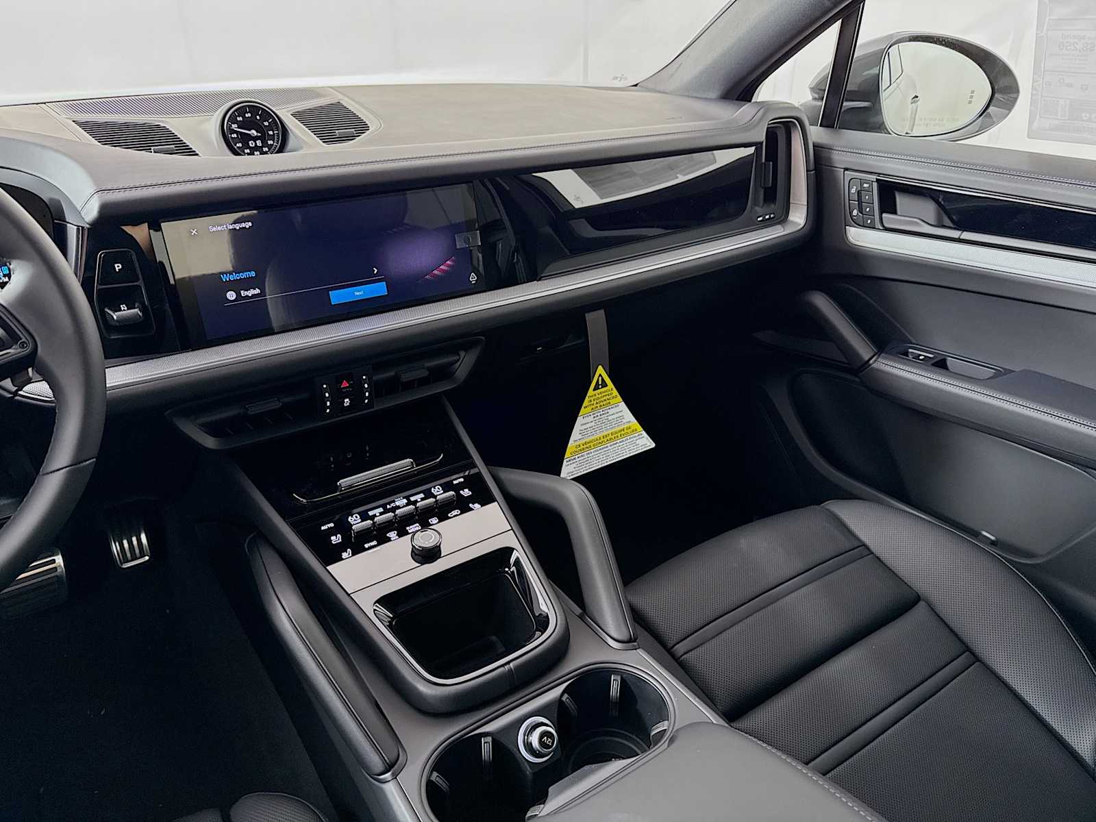 Thumbnail: 2025 Porsche Cayenne - 19