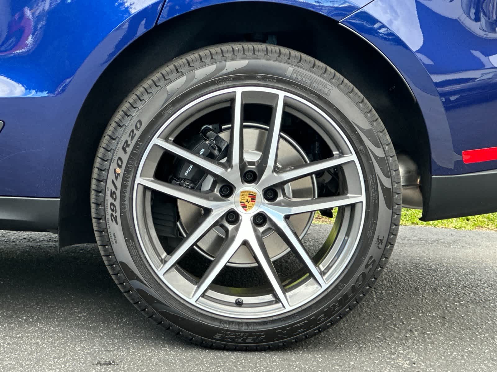 Thumbnail: 2026 Porsche Macan - 31