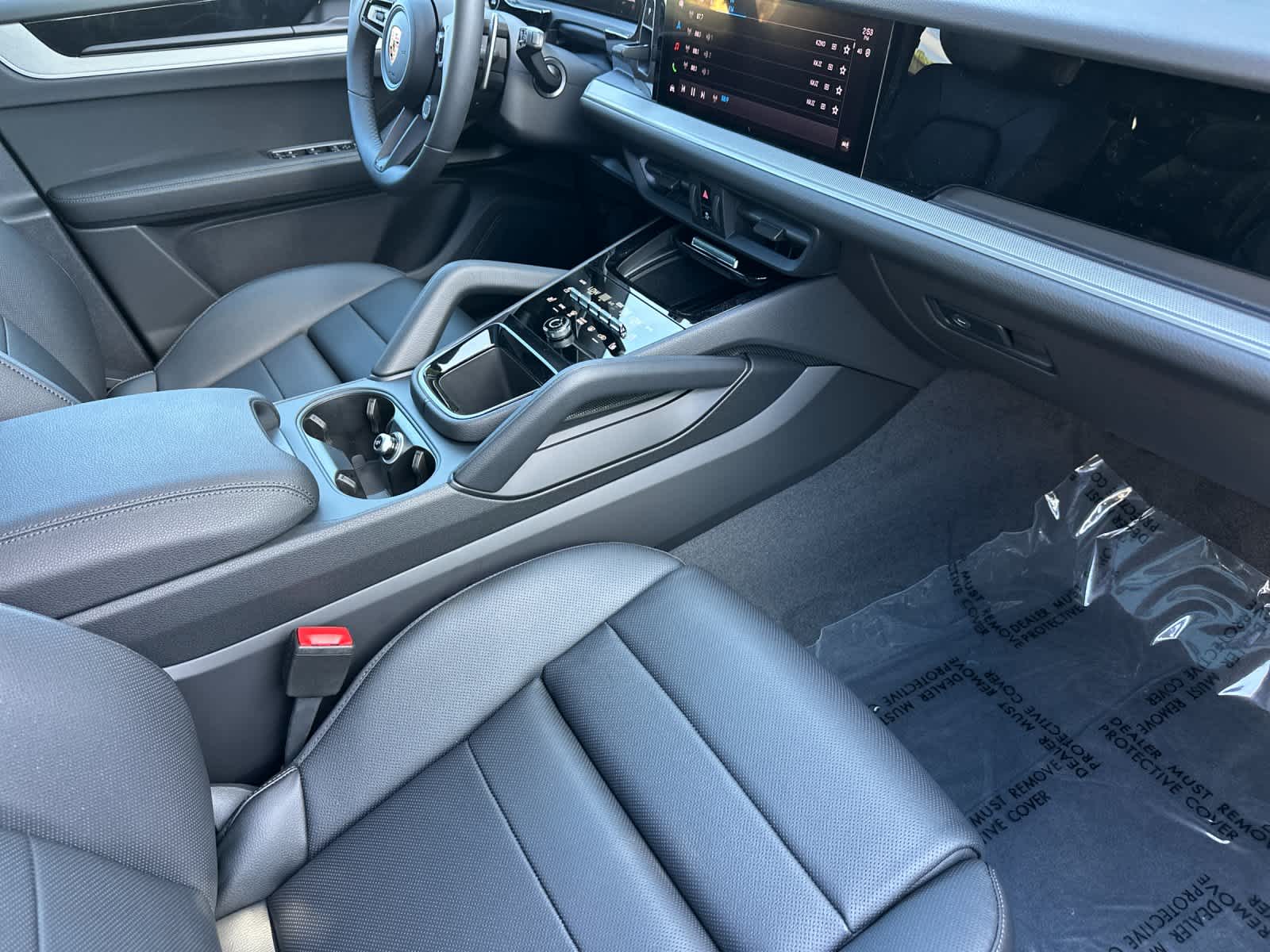 Thumbnail: 2026 Porsche Cayenne - 17