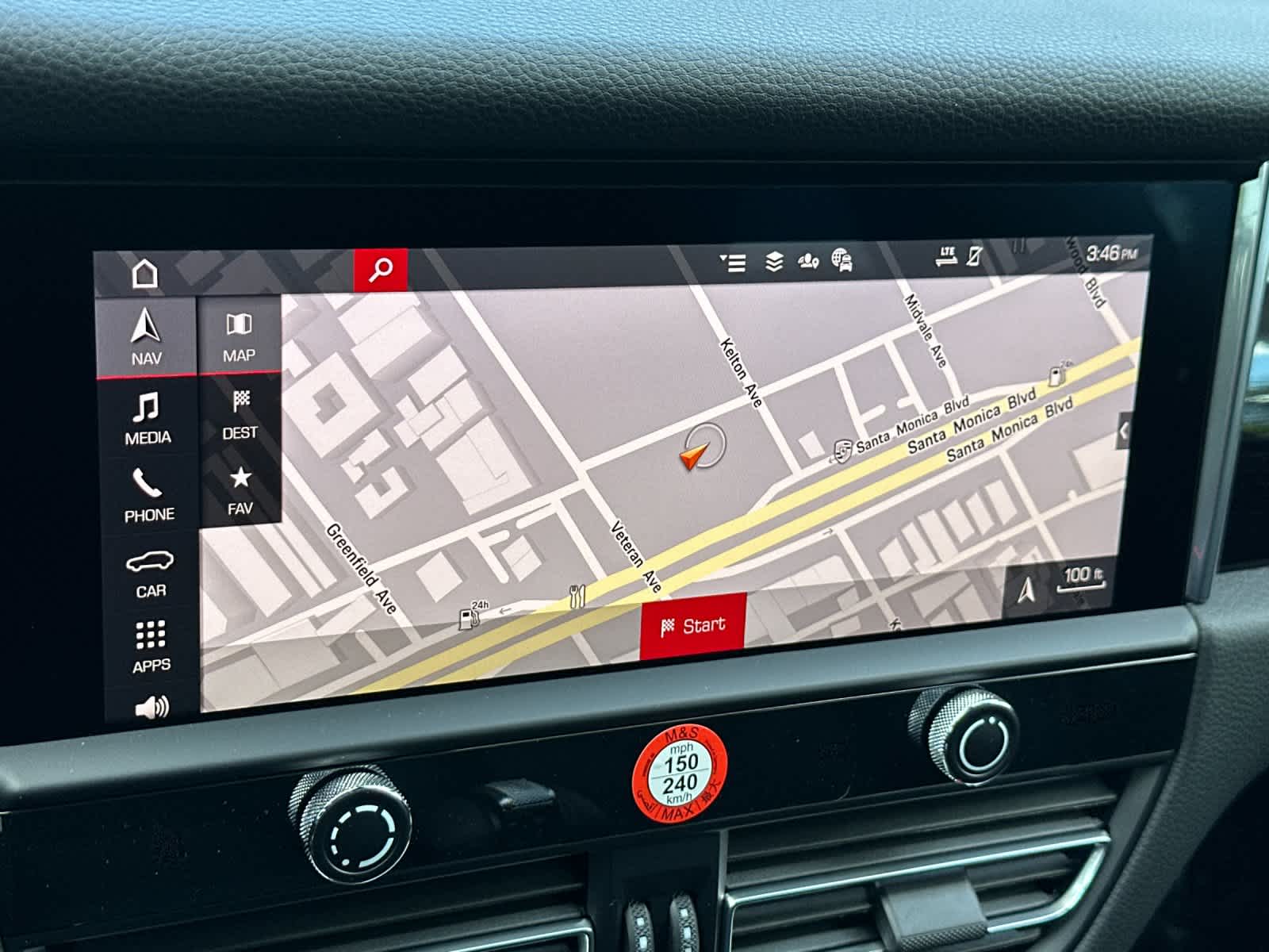 Thumbnail: 2026 Porsche Macan - 22