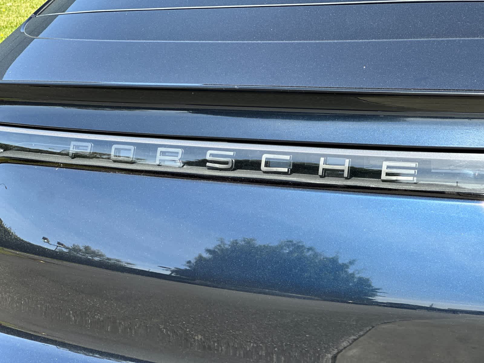 Thumbnail: 2023 Porsche Cayenne - 32
