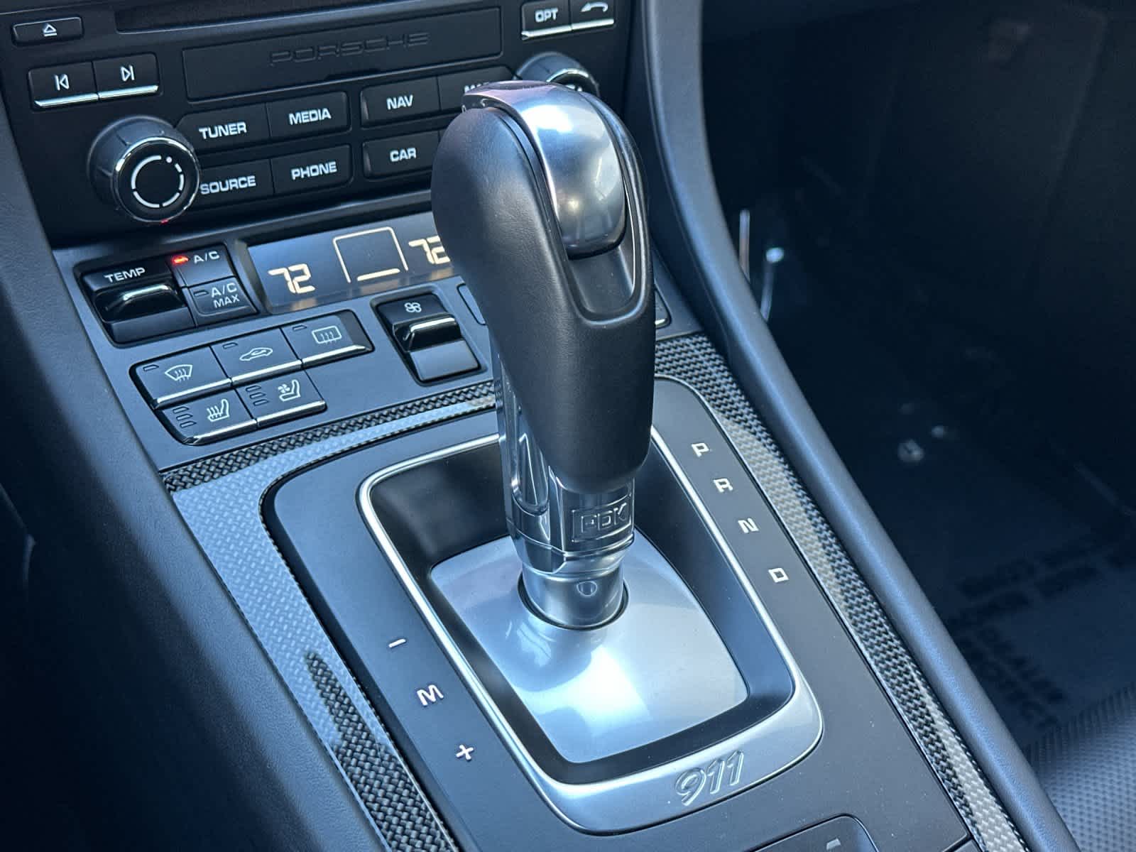 Thumbnail: 2019 Porsche 911 - 21