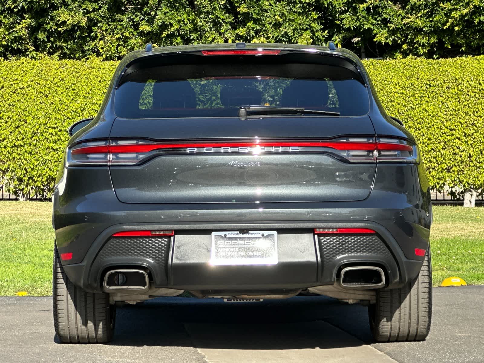 Thumbnail: 2025 Porsche Macan - 7