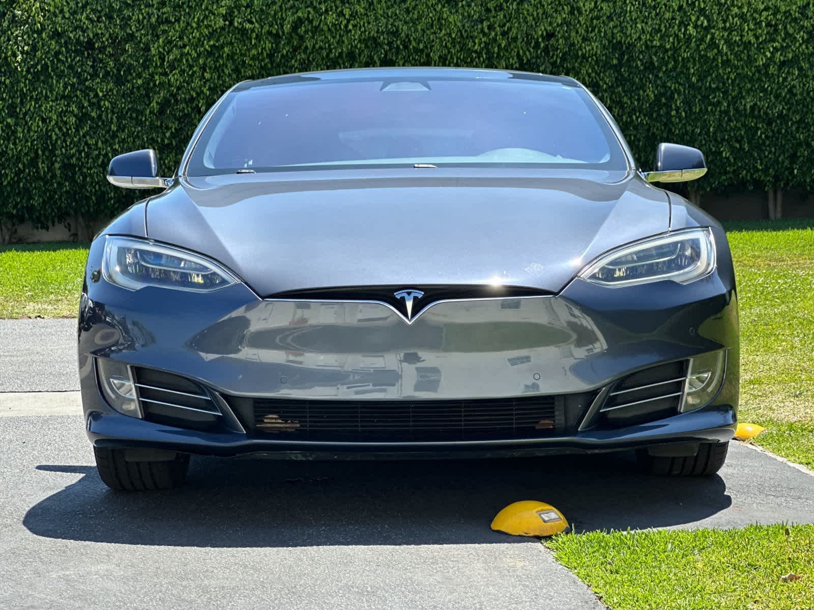 Thumbnail: 2018 Tesla Model S - 11