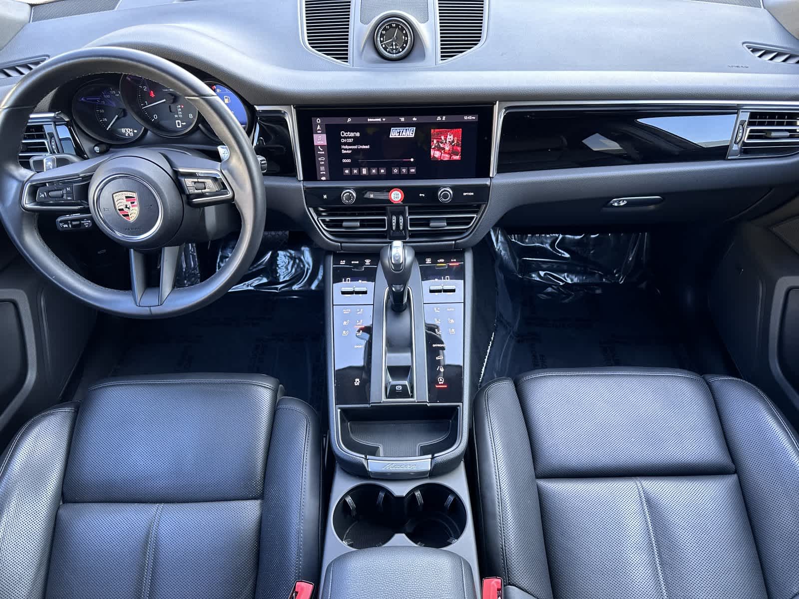 Thumbnail: 2025 Porsche Macan - 6