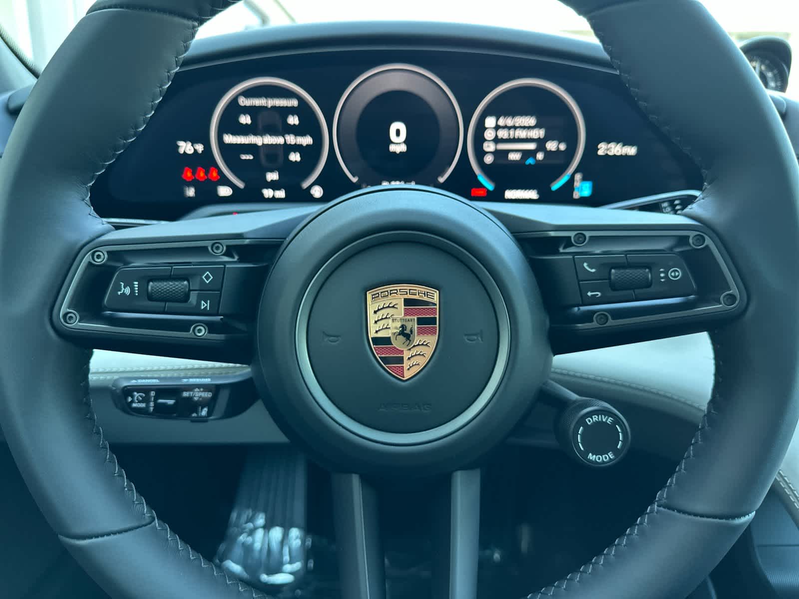 Thumbnail: 2026 Porsche Taycan - 26