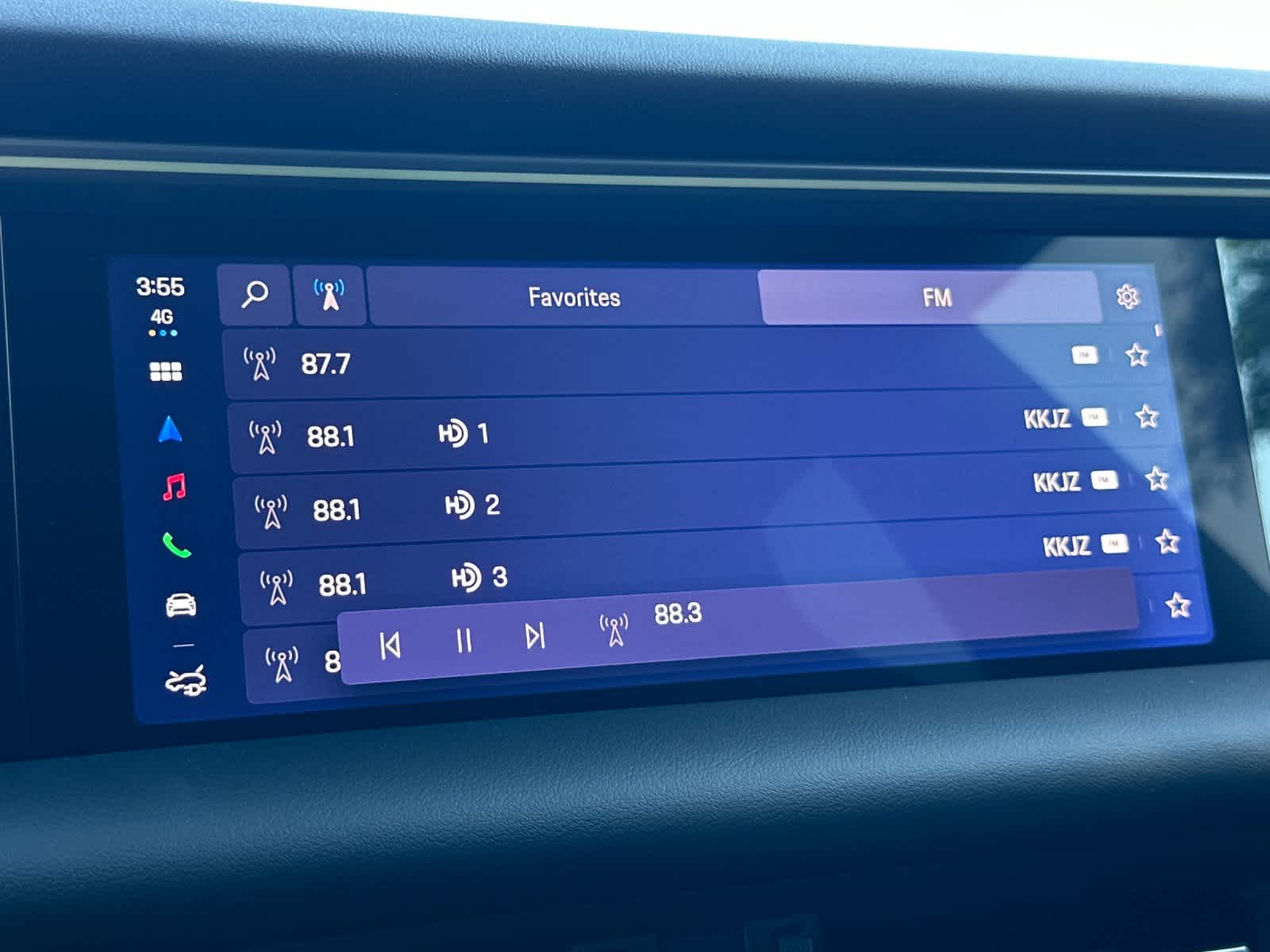 Thumbnail: 2026 Porsche Macan - 20