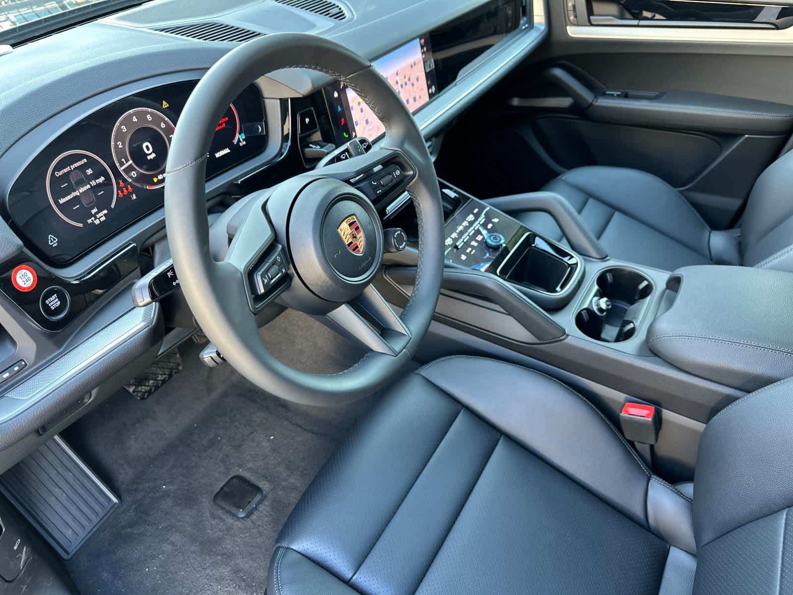 Thumbnail: 2026 Porsche Cayenne - 4