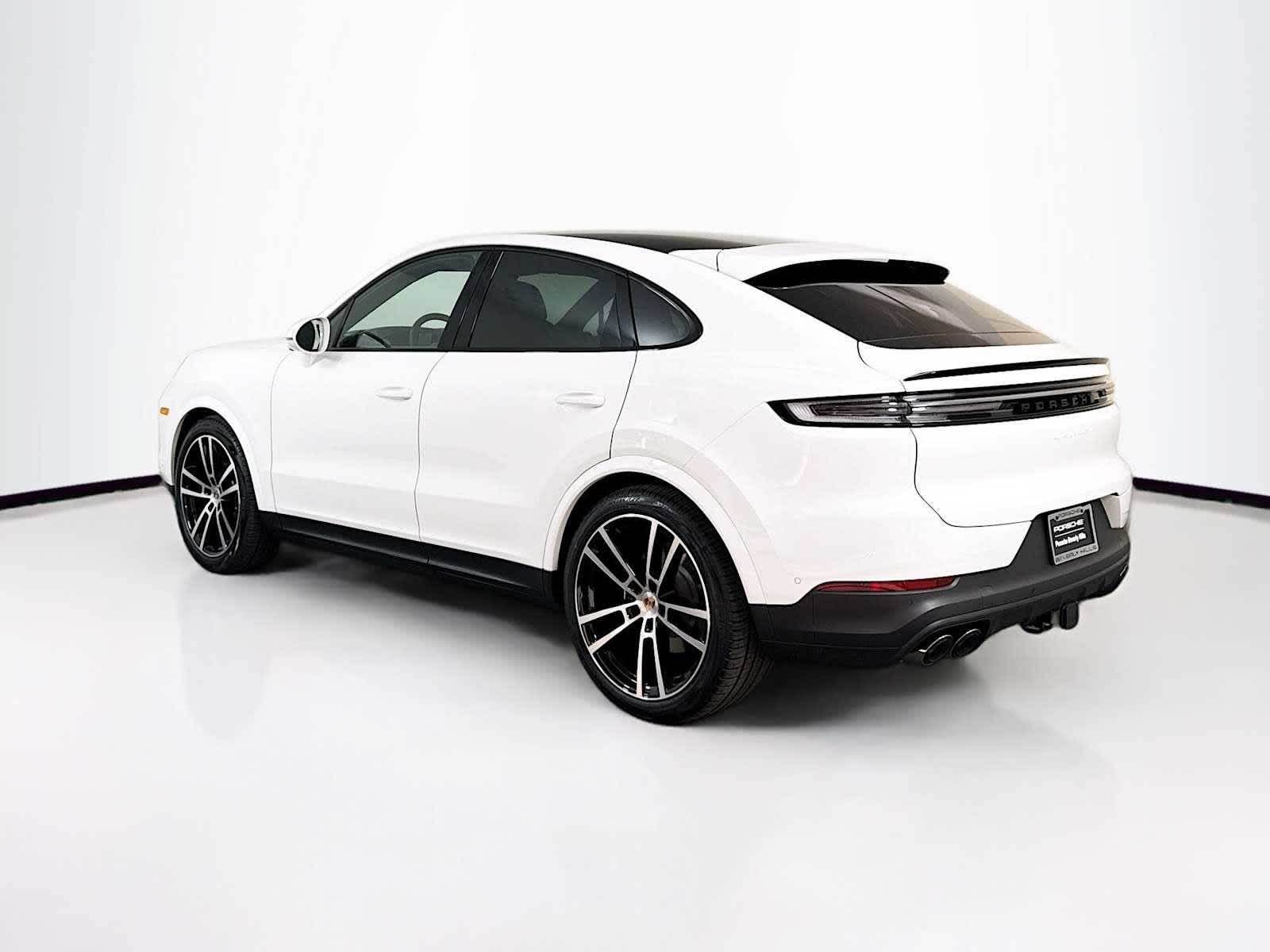 Thumbnail: 2026 Porsche Cayenne - 3